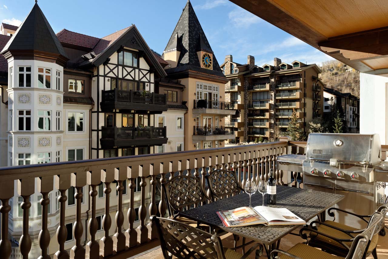 Outdoor terrace at Arrabelle Retreat in Vail