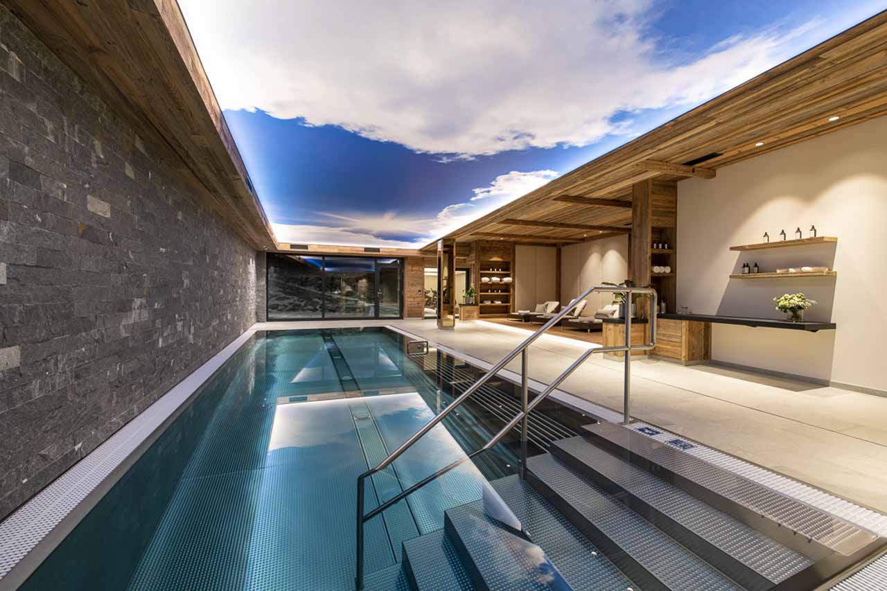 Swimming pool at Chalech M in Lech