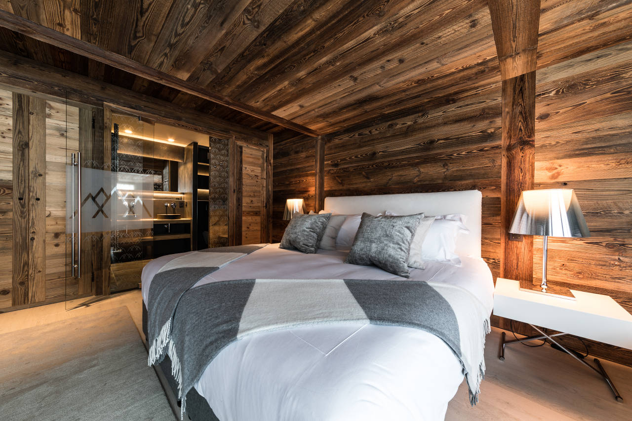 Bedroom one super-king size bed at Chalet Joux Plane in Morzine