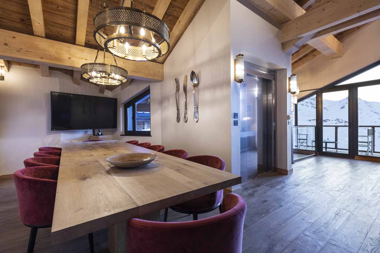 Dining table at Chalet Orlov in Val Thorens