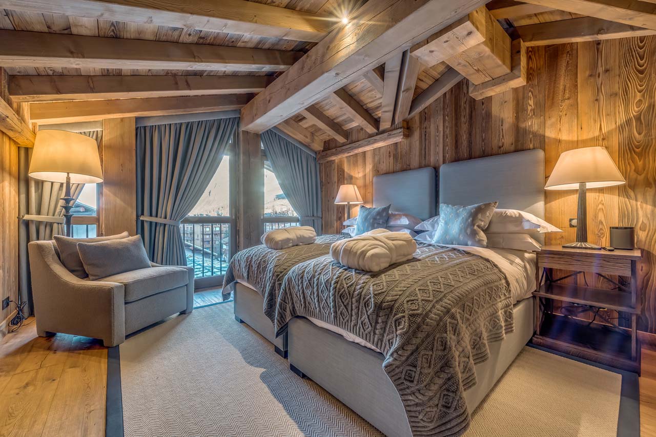 Bedroom two at Etoile Filante in Val d'Isere
