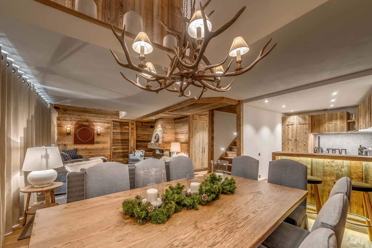 Dining area at Etoile Filante in Val d'Isere