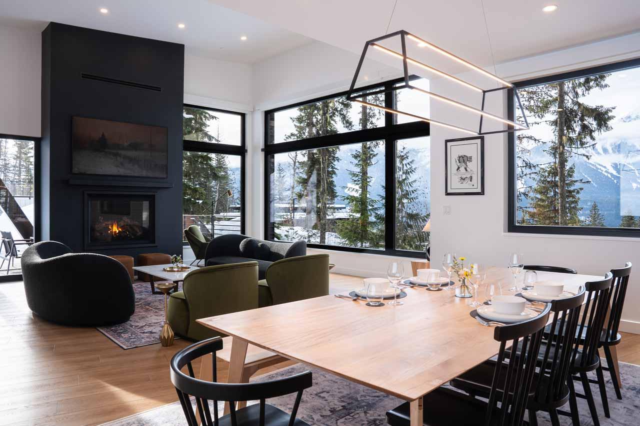 Bright and spacious living area at Arrowhead Lodge in Revelstoke