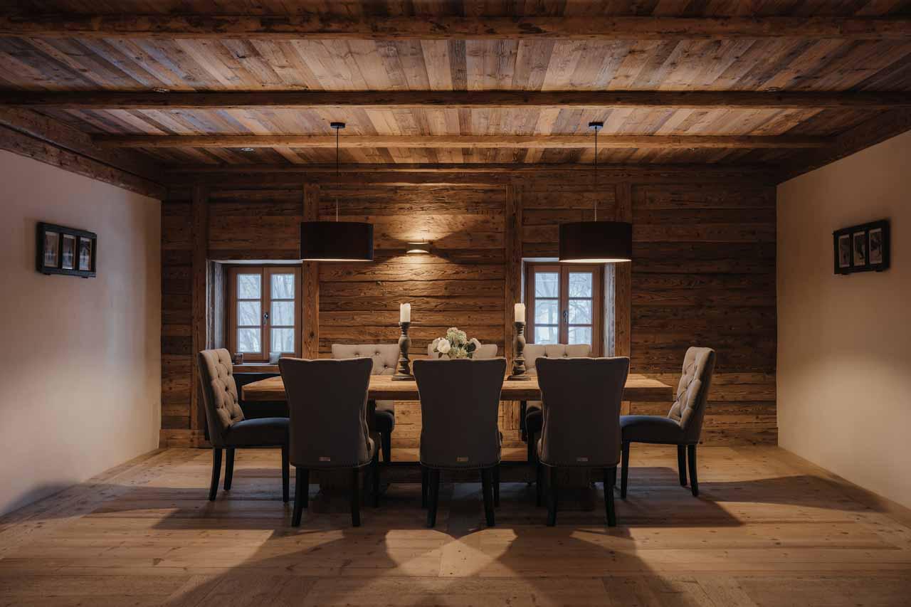 Dining area at Casa Tra Cime in Arabba