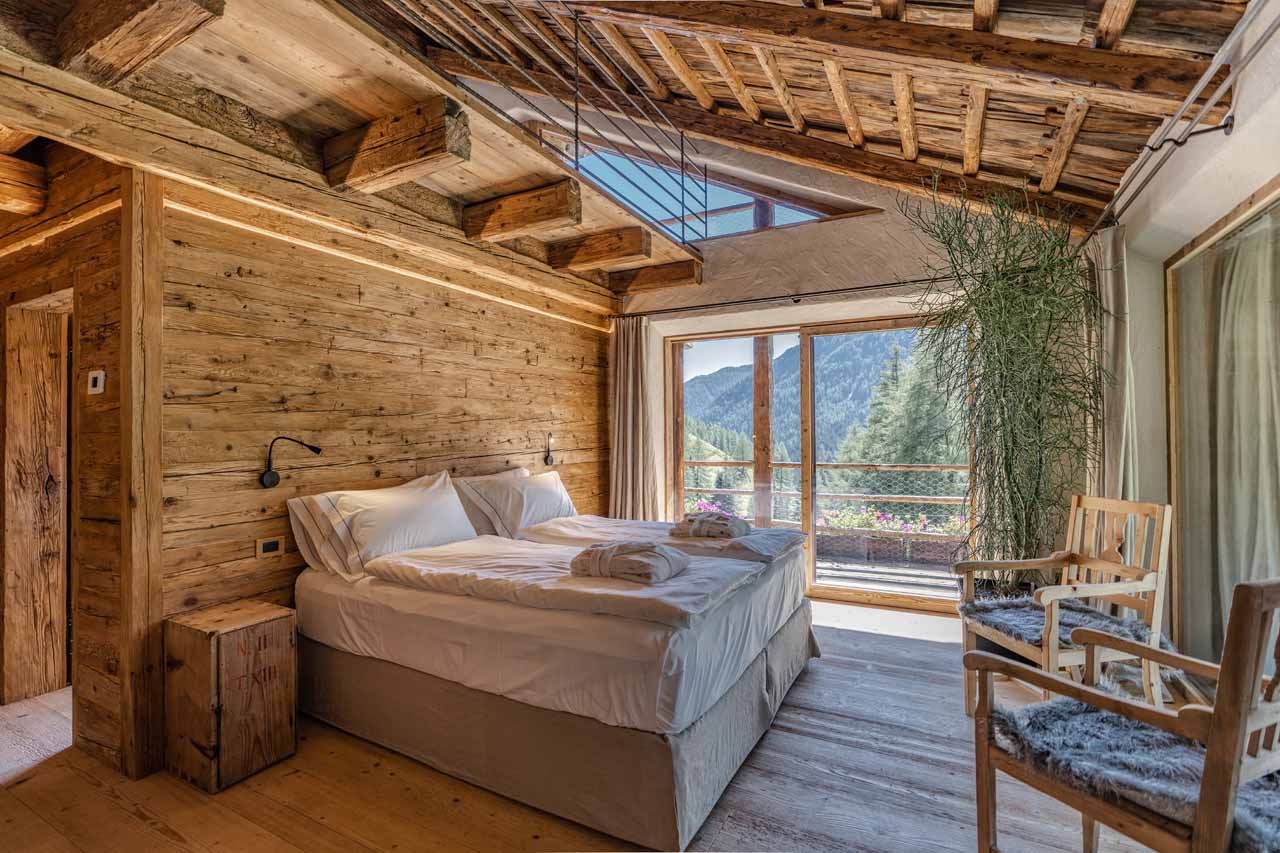 Bedroom one at Cesa del Louf in Arabba