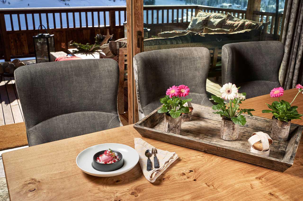 Dining table at Chalet 1551 in Lech
