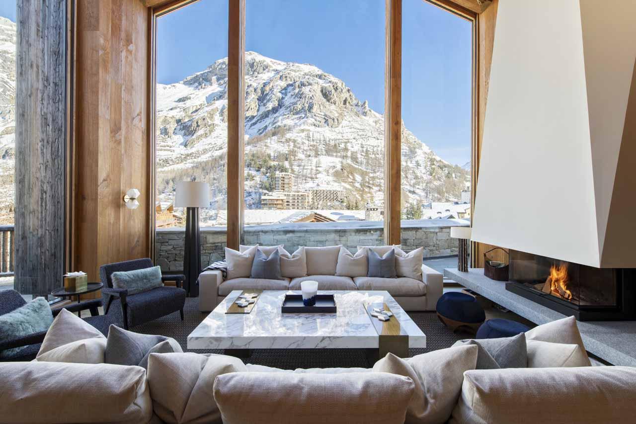 Open-plan living area at Chalet Etoile du Nord - West Wing in Val d'Isere