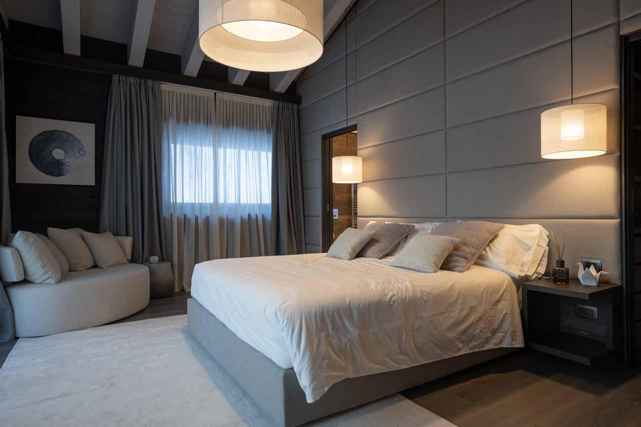 Bedroom one at Chalet Il Gufo in Cervinia