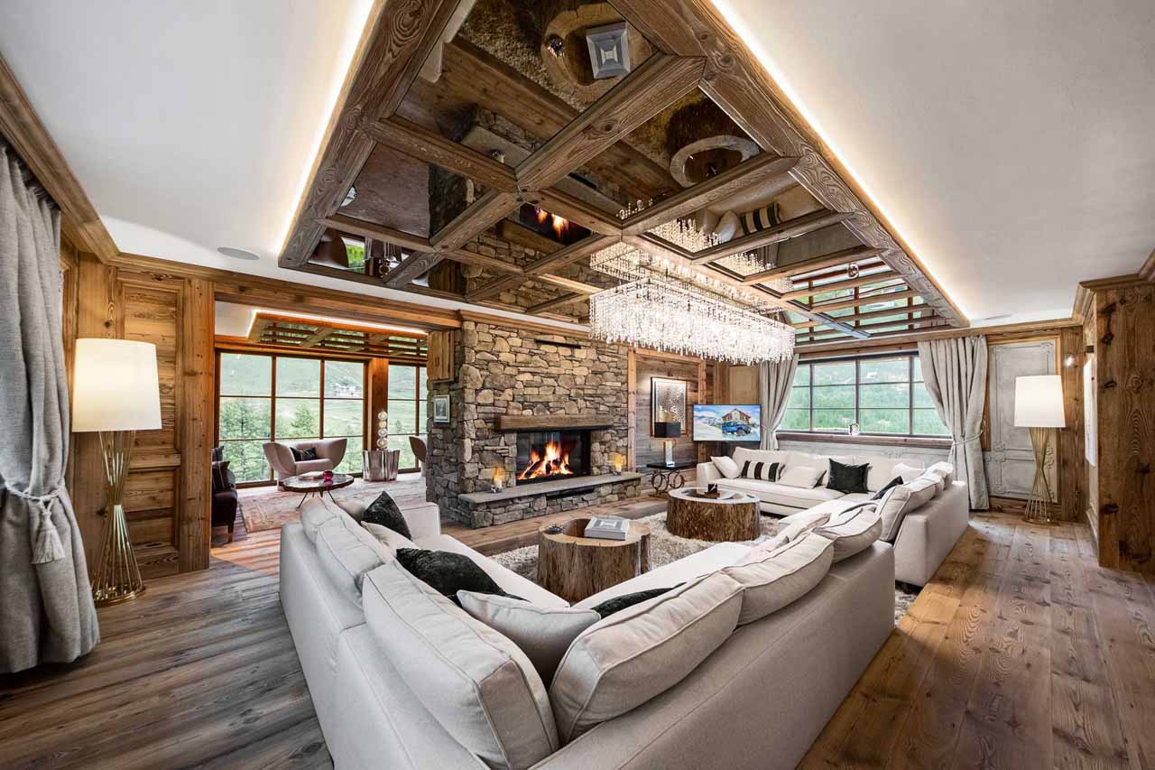 Drawing room at Chalet La Fenice in Breuil-Cervinia
