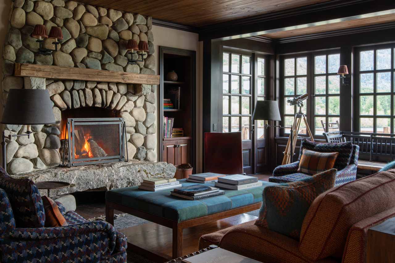 Living area of Rio Palena Lodge in Patagonia