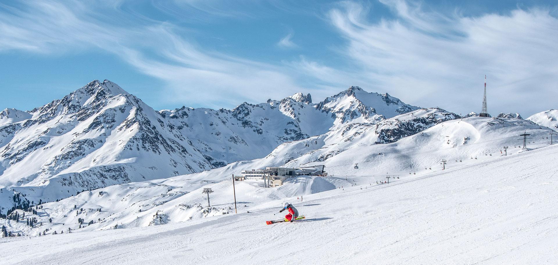Skiing in St Anton in March