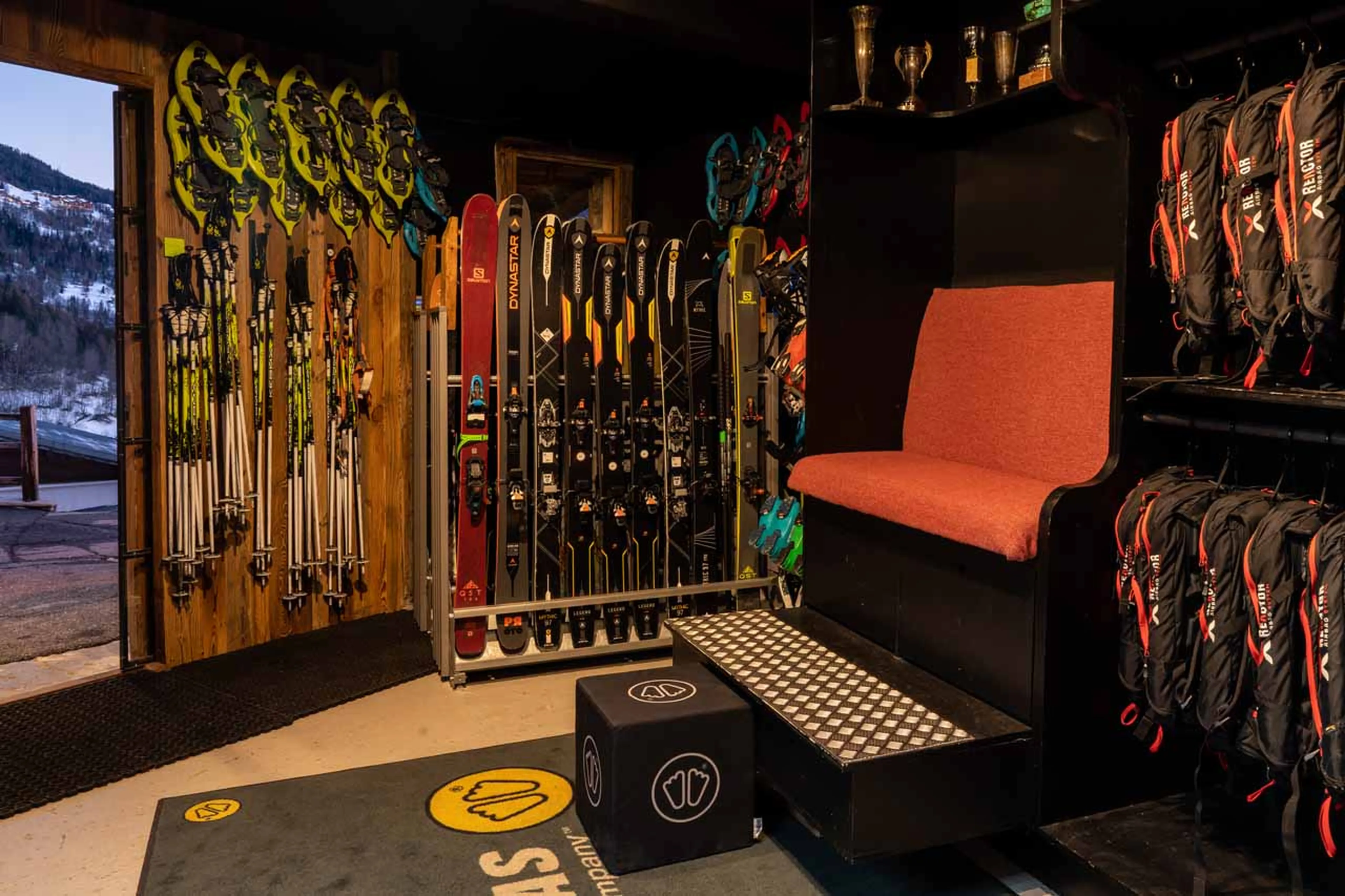 Ski room at Chalet Pelerin in Le Miroir