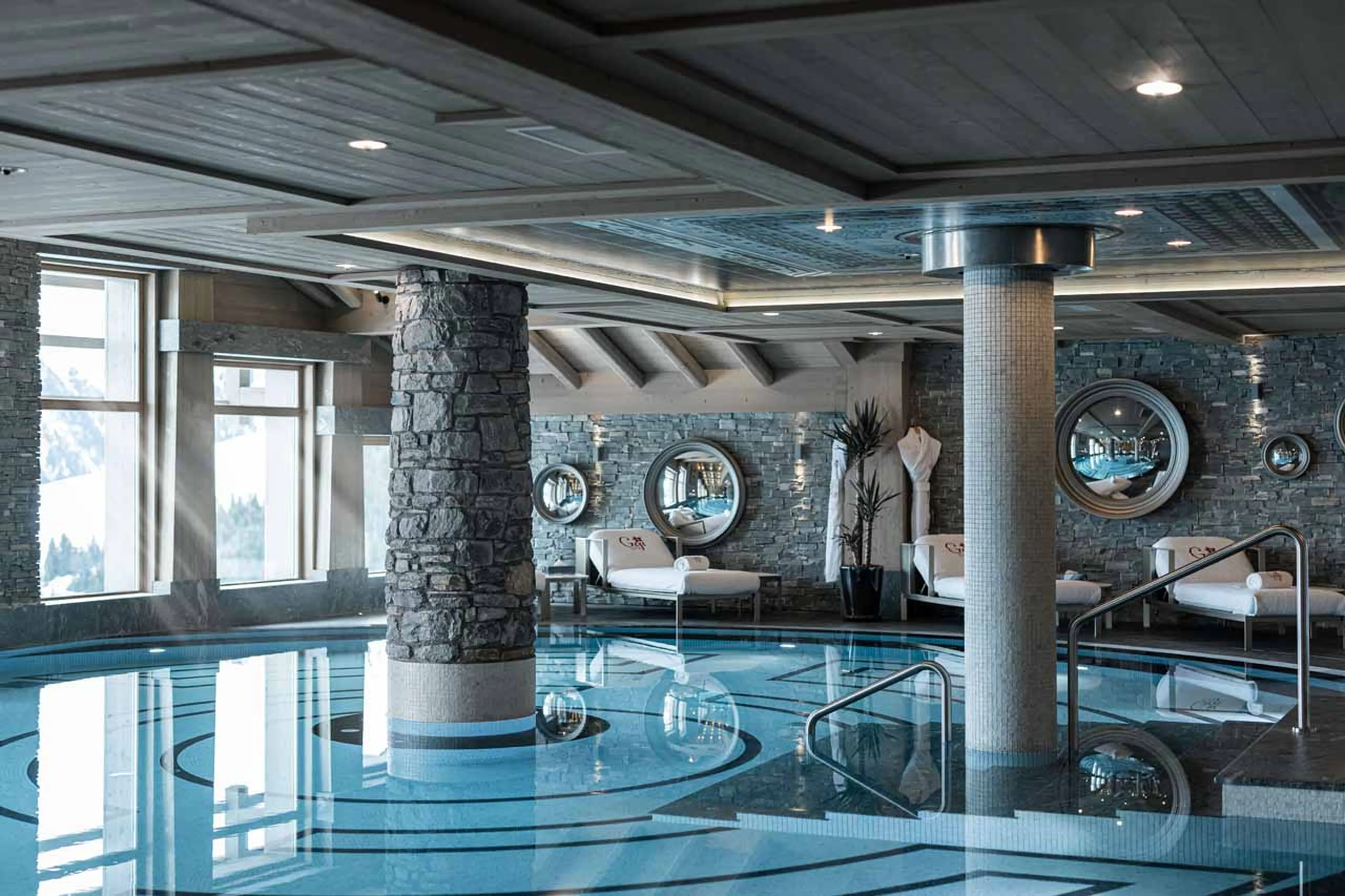 Goji spa pool in K2 Palace, Courchevel 1850