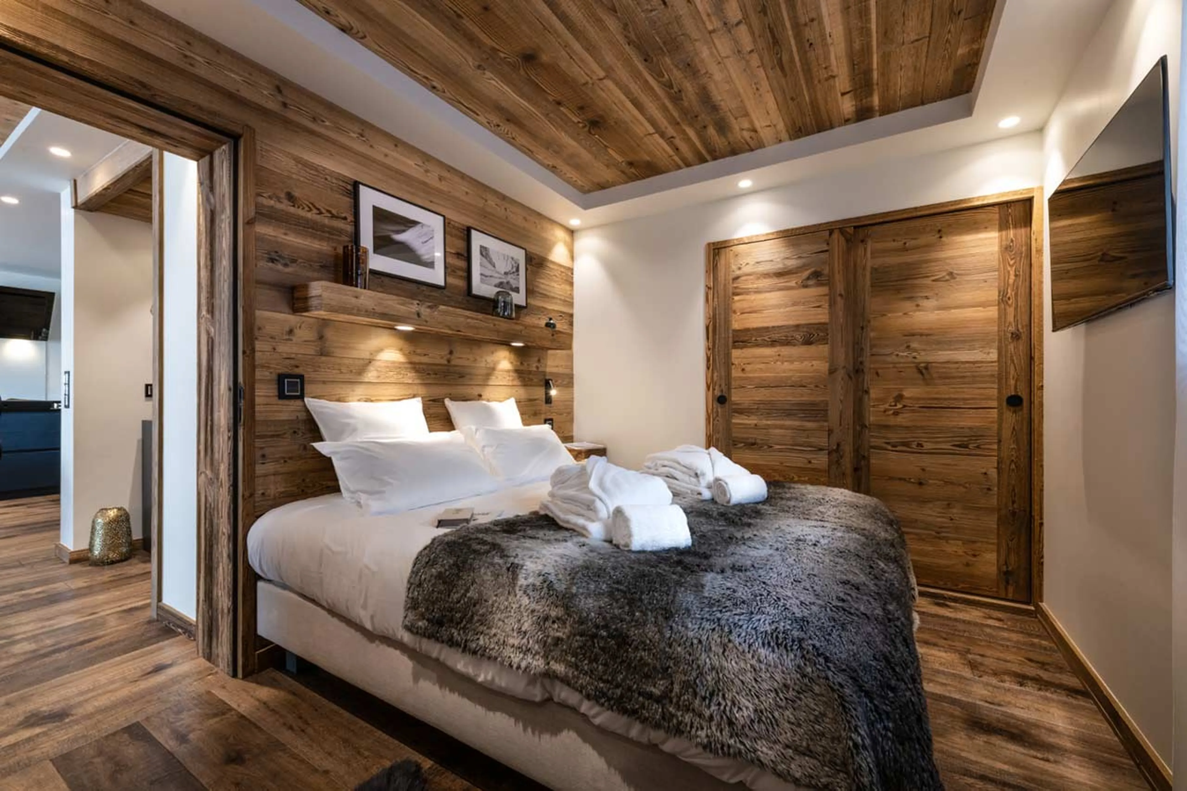 Bedroom two at Alaska Lodge 3 in Val d'Isere