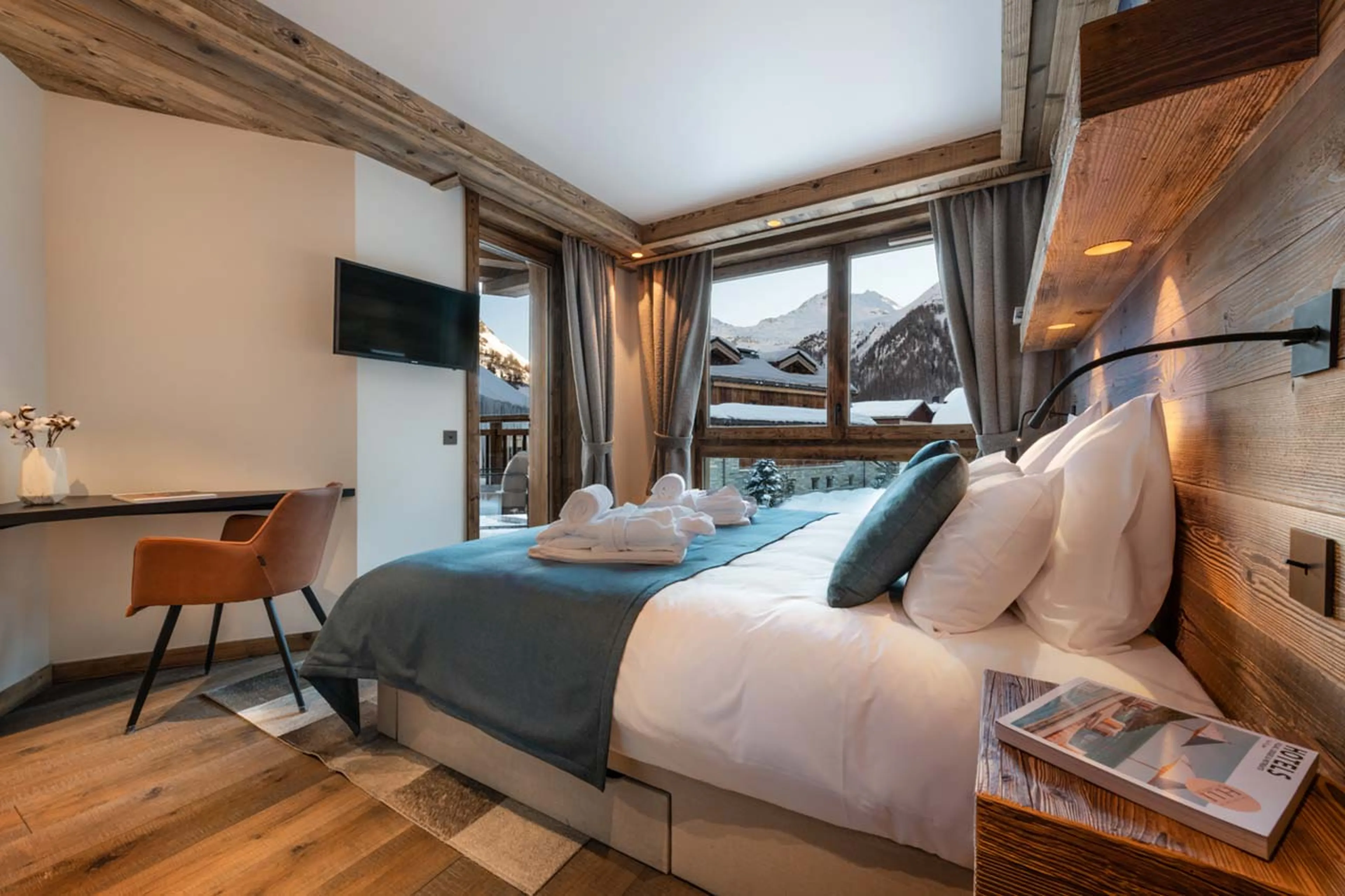Bedroom three at Alaska Lodge 6 in Val d'Isere