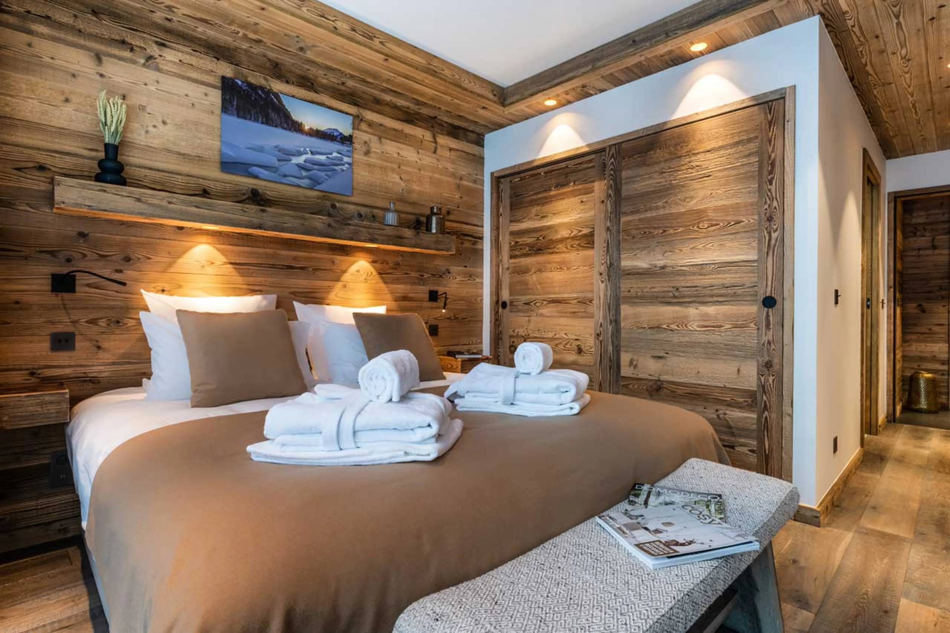 Bedroom four at Alaska Lodge 6 in Val d'Isere