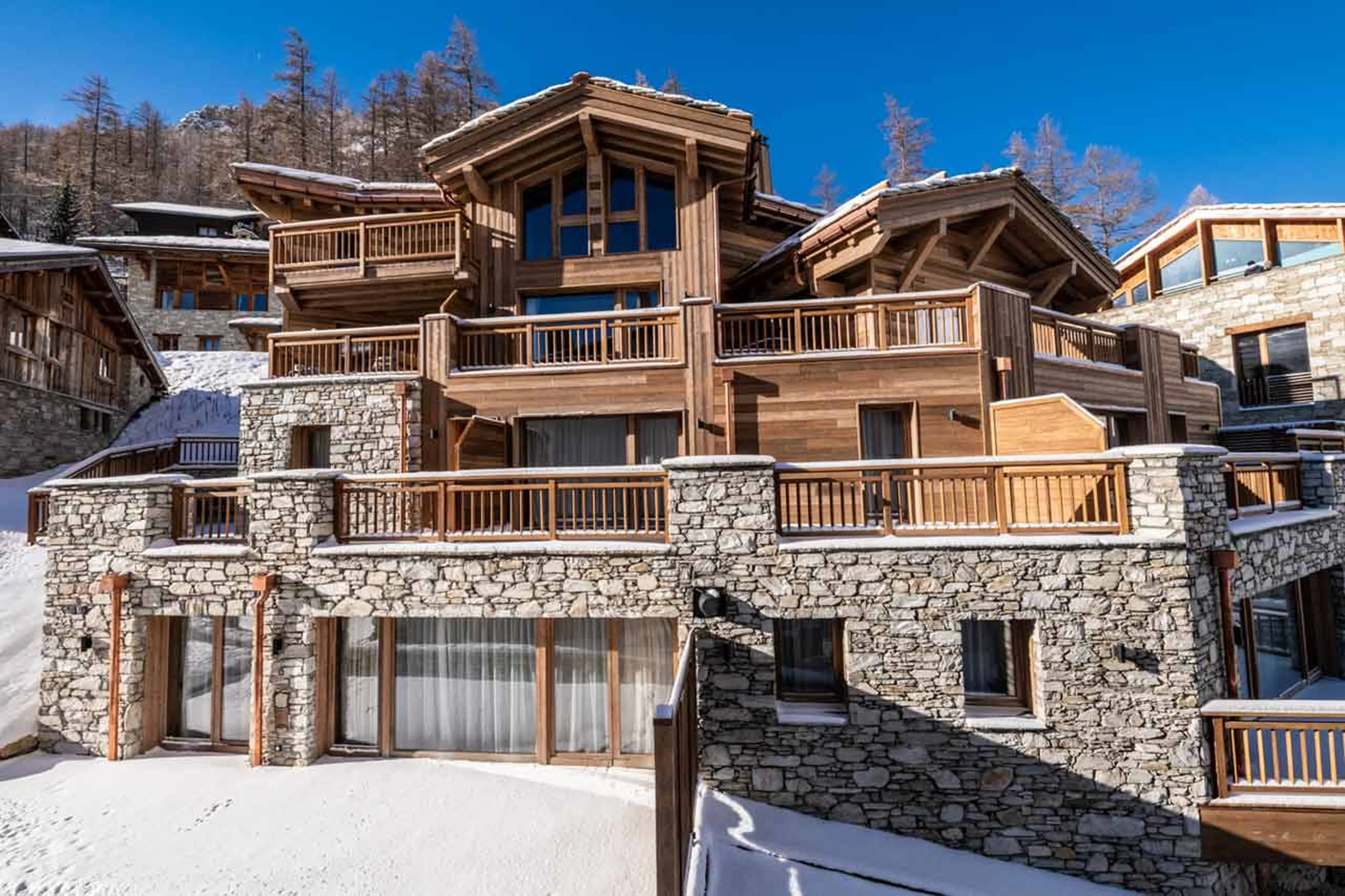 Exterior of Alaska Lodge 1 in Val d'Isere