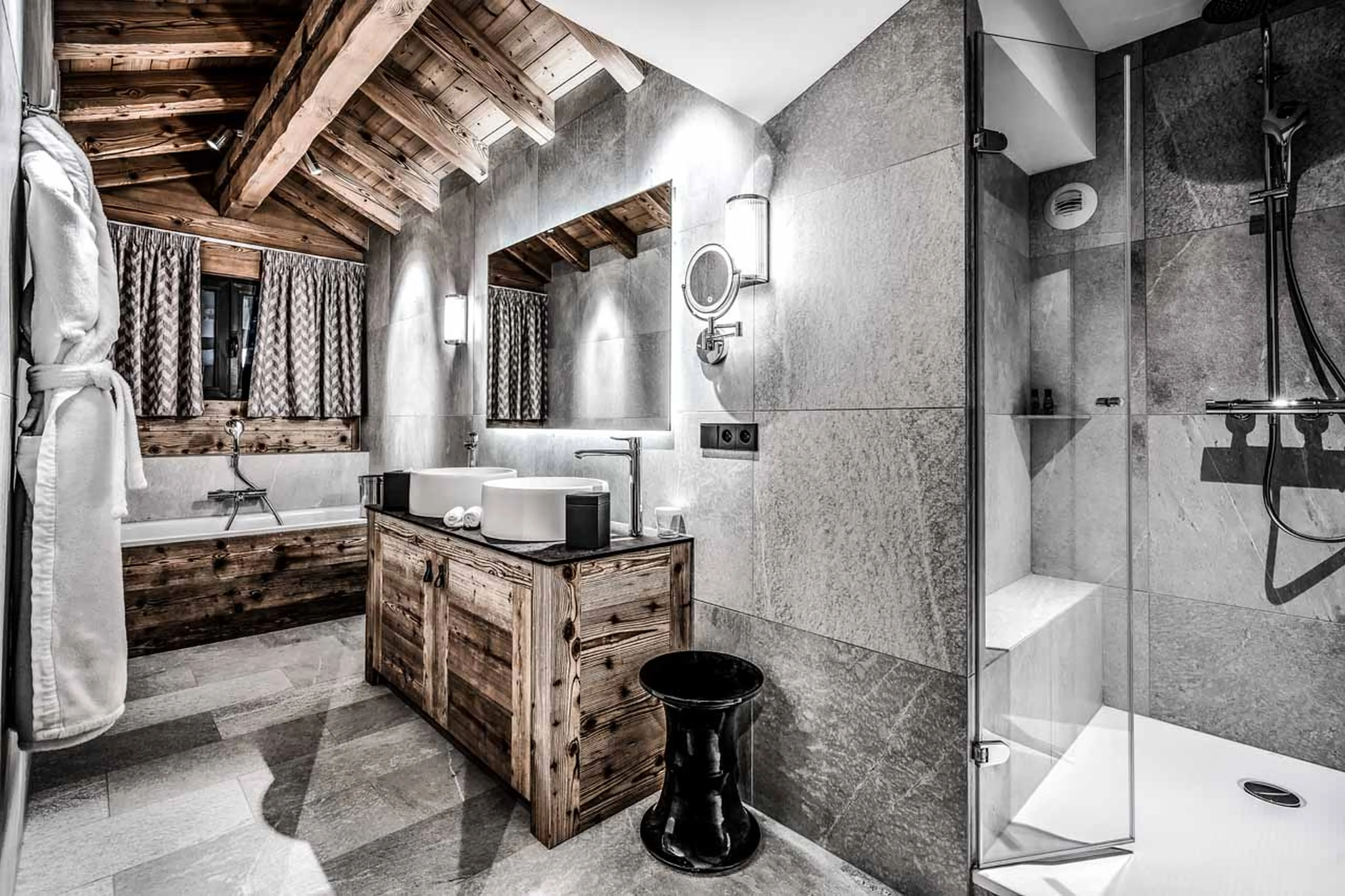 Bathroom at Apartment No. 209 in Courchevel 1850