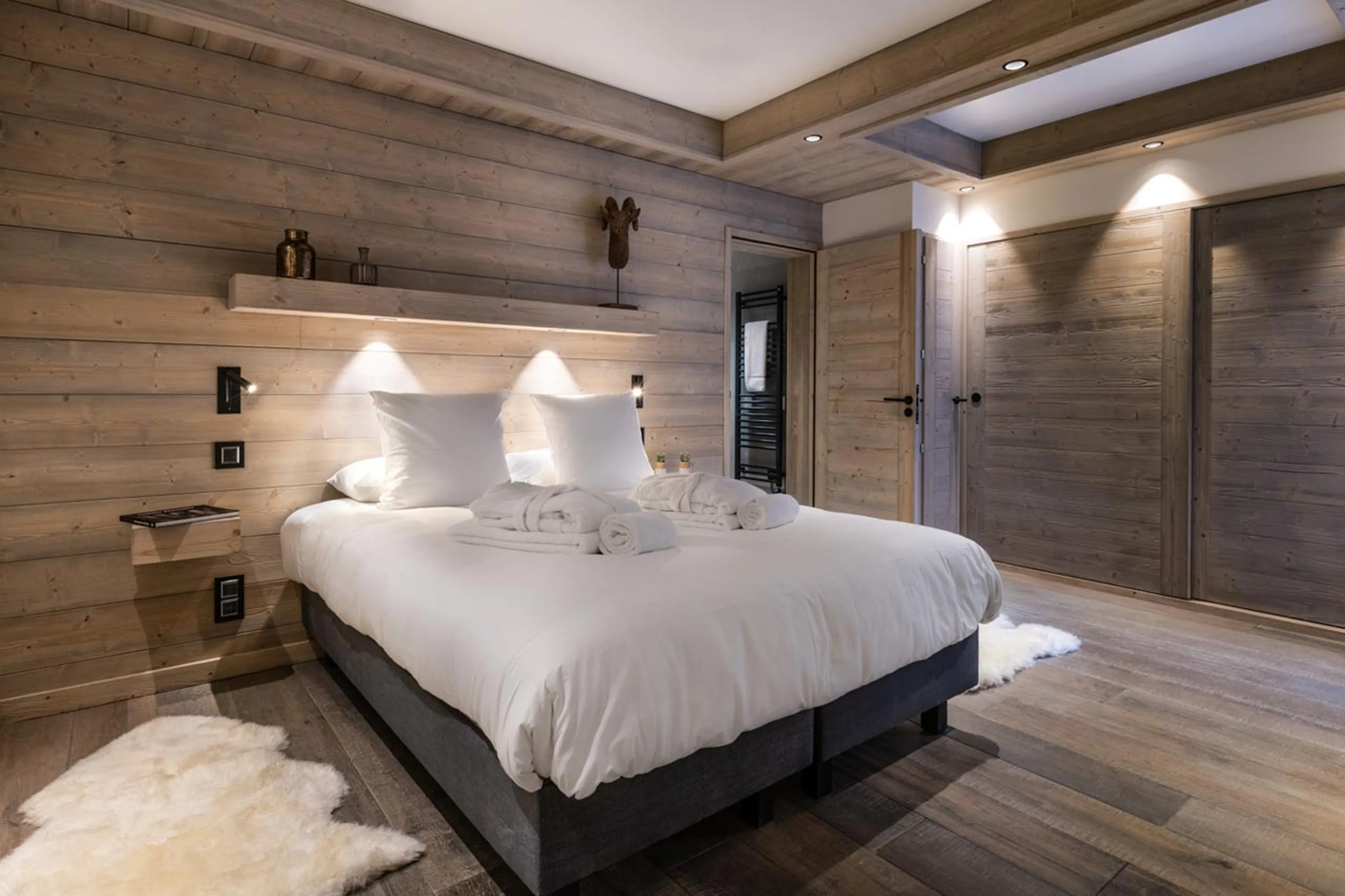 Bedroom at Alaska Lodge 1 in Val d'Isere