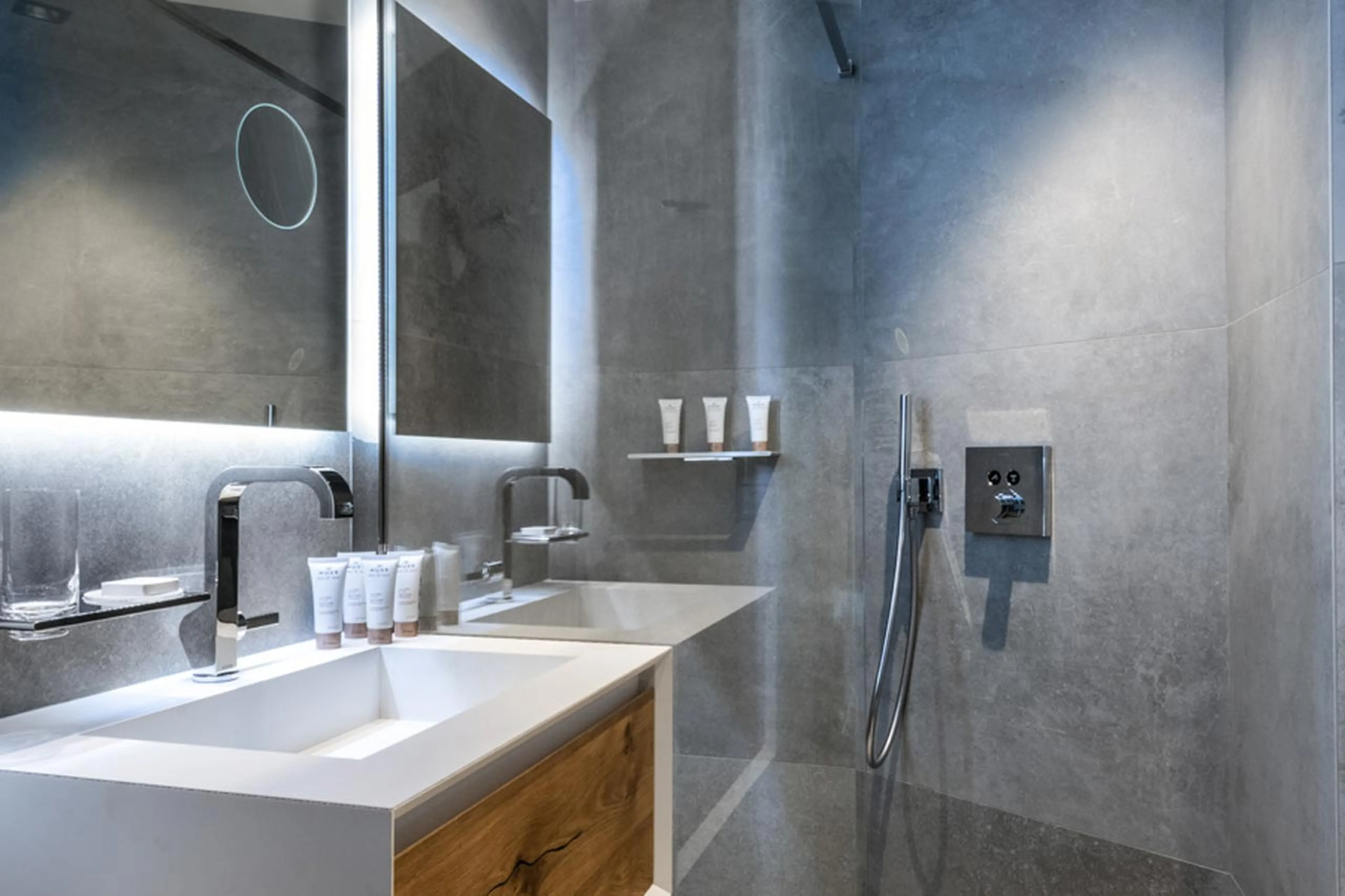 Shower room two at Alaska Lodge 4 in Val d'Isere