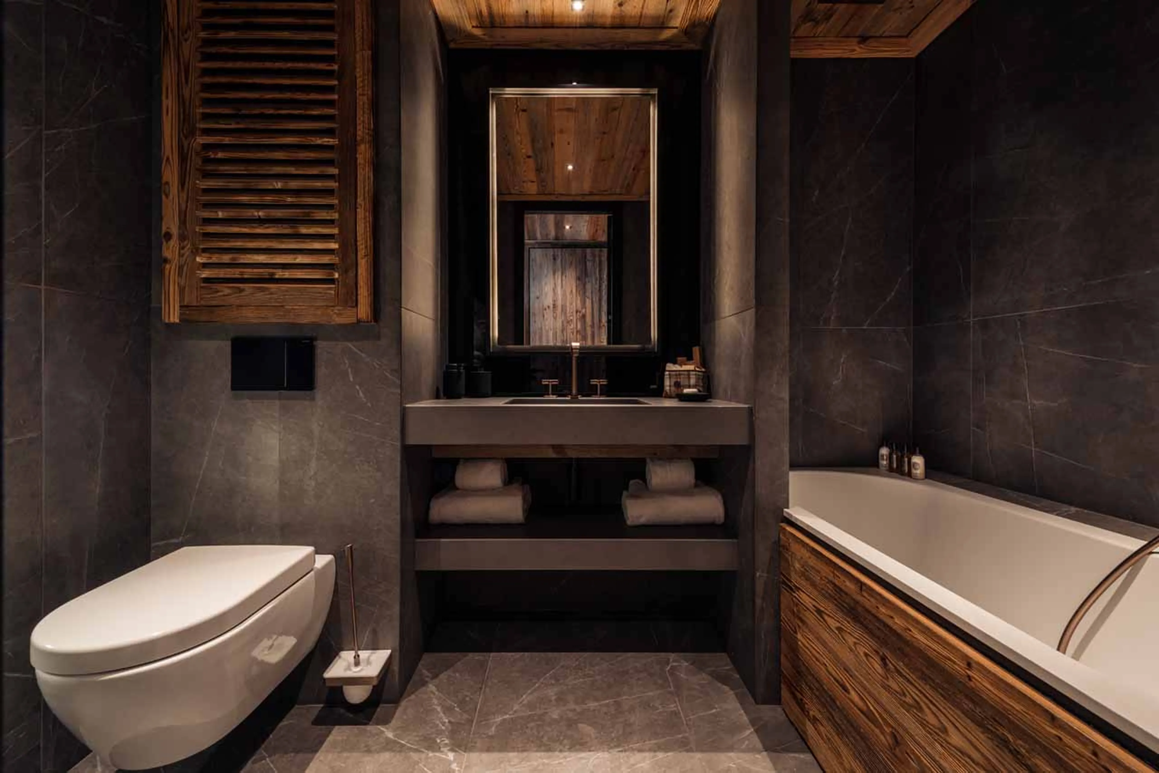 Bedroom 1 en-suite at Apartment Antares Mira 202 in Meribel