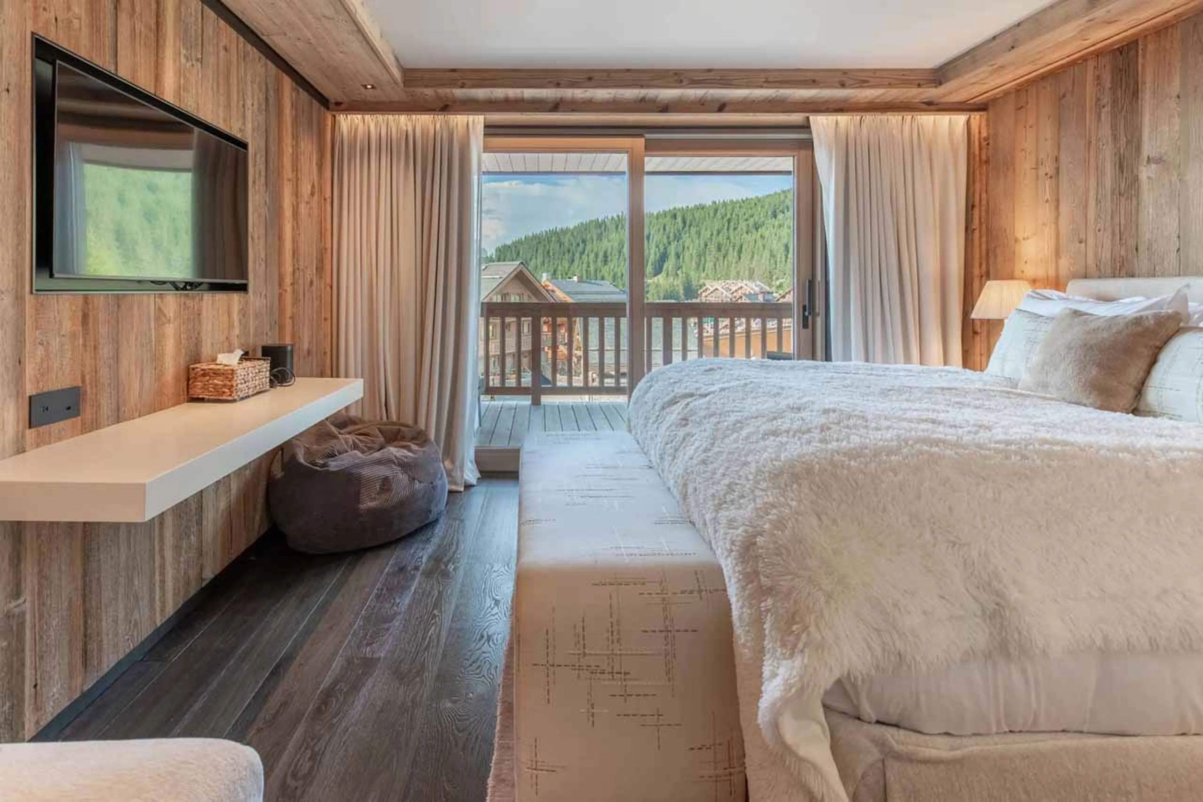 Bedroom 1 at Apartment Antares Sirius 401 in Meribel