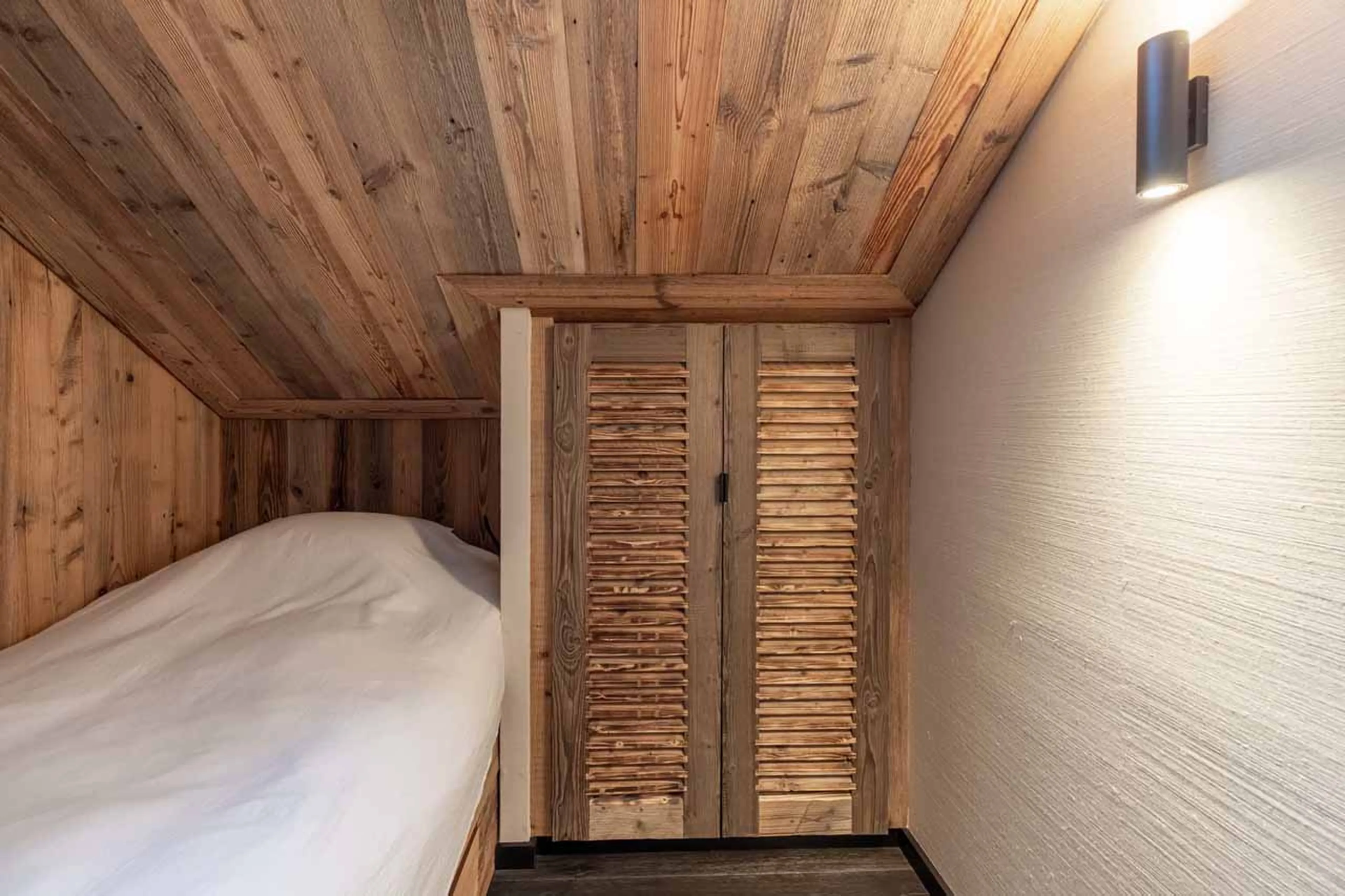 Bedroom 5 at Apartment Antares Sirius 401 in Meribel