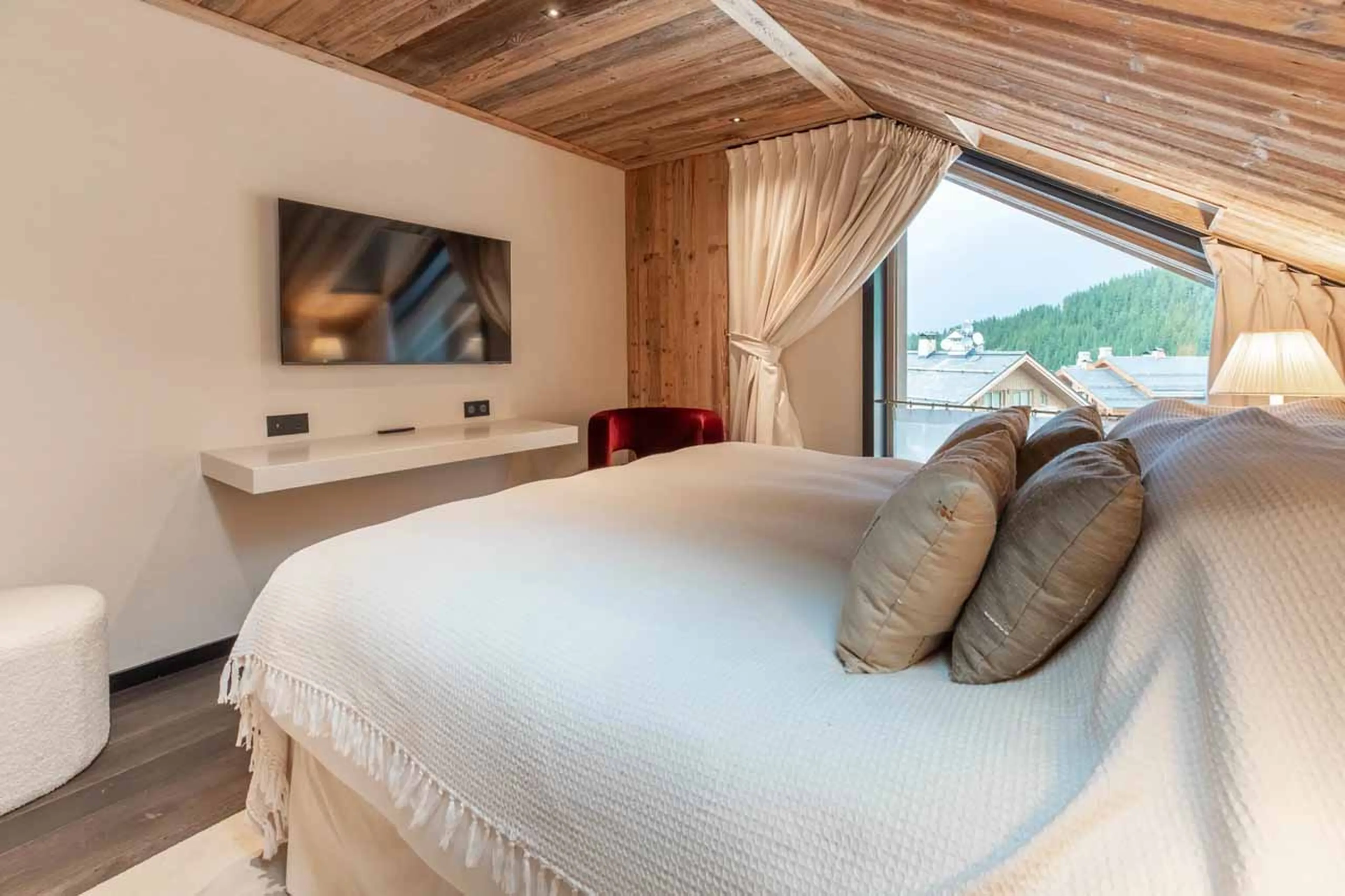 Bedroom 1 at Apartment Antares Sirius 501 in Meribel