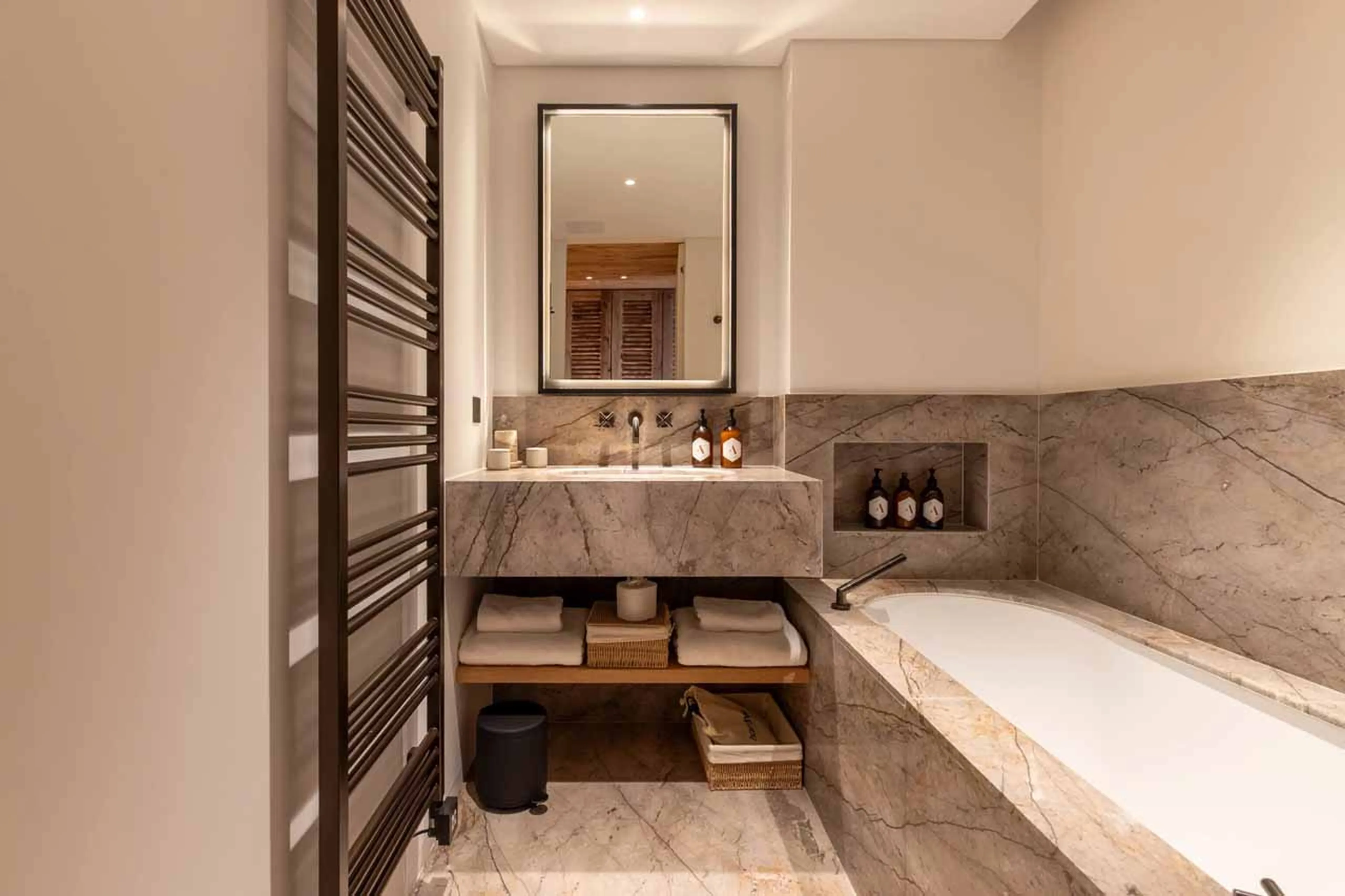 Bedroom 1 en-suite at Apartment Antares Ursa 501 in Meribel