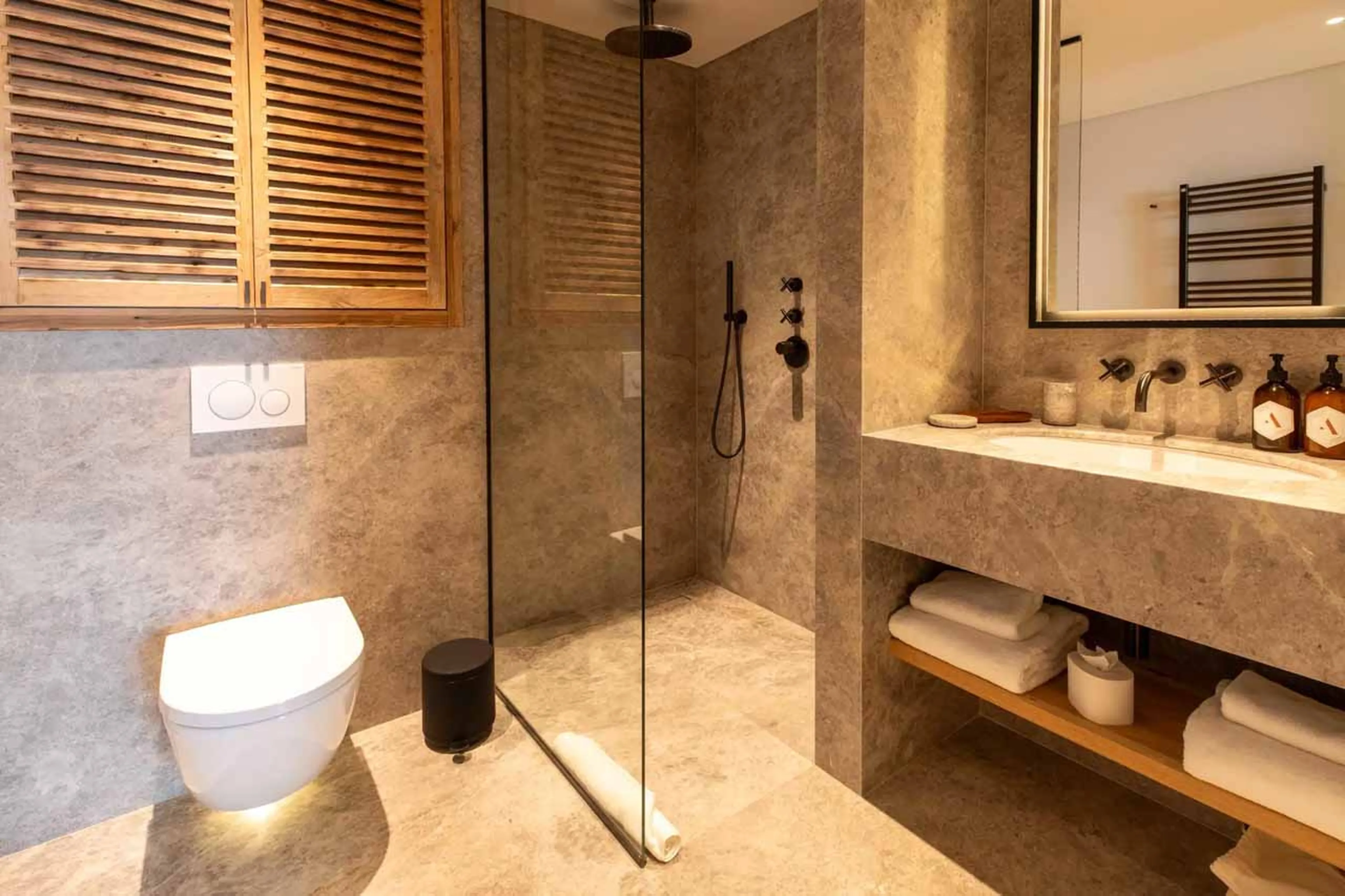 Bedroom 2 en-suite at Apartment Antares Ursa 501 in Meribel