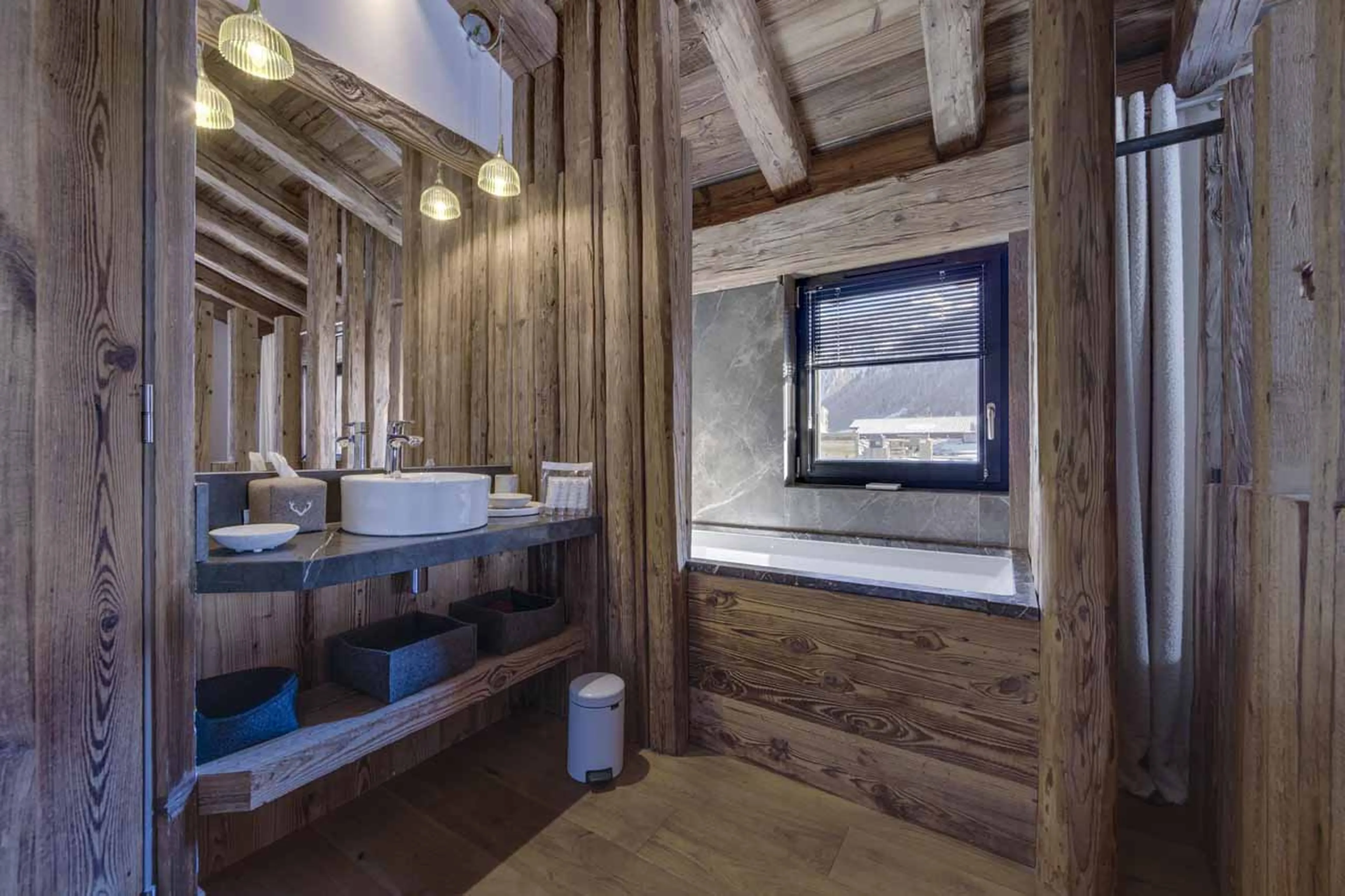 Bathroom four at Chalet Artemis in Val d'Isere