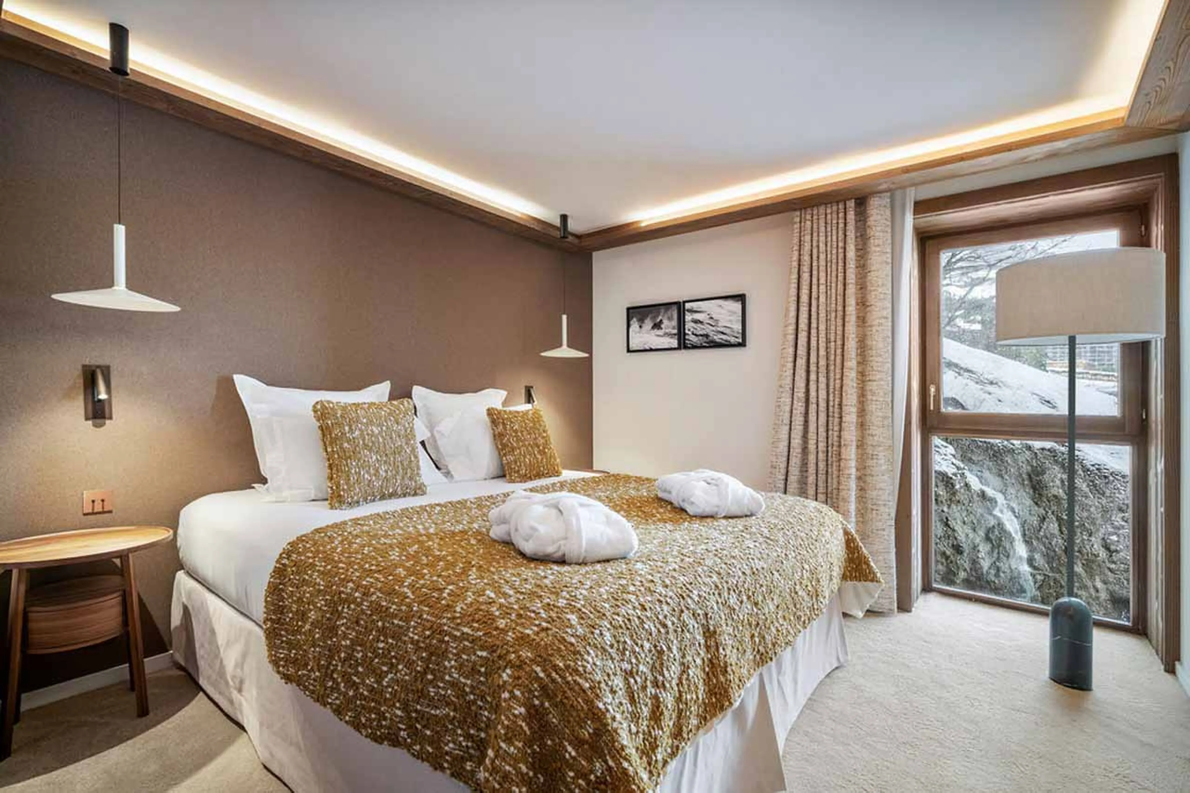 Double bedroom in Atmosphere Apartment 101, Courchevel 1850