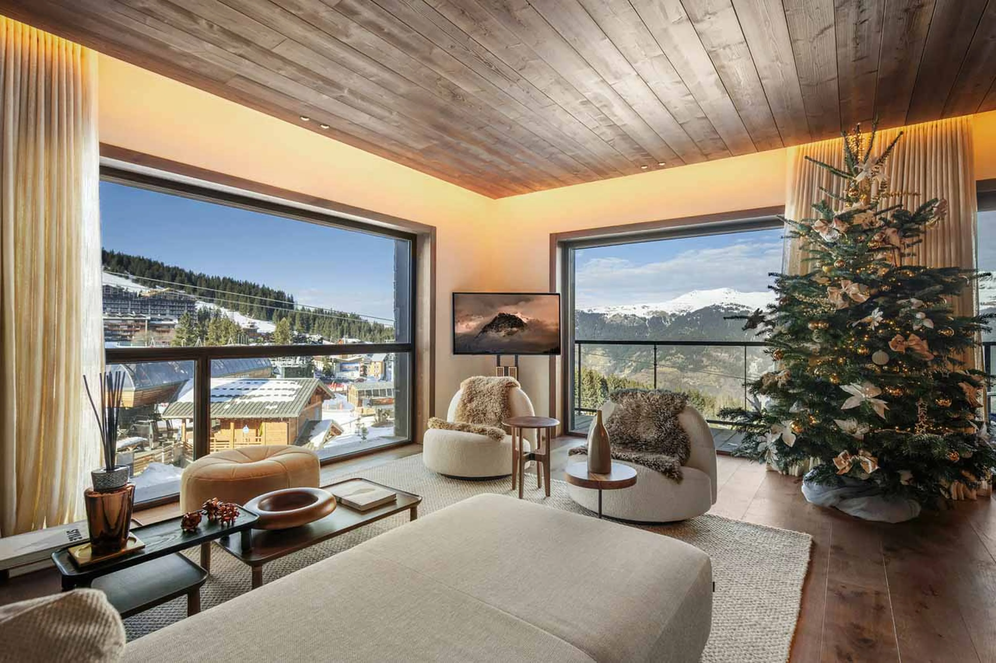 Living area at Apartment Atmosphere 401 in Courchevel 1850