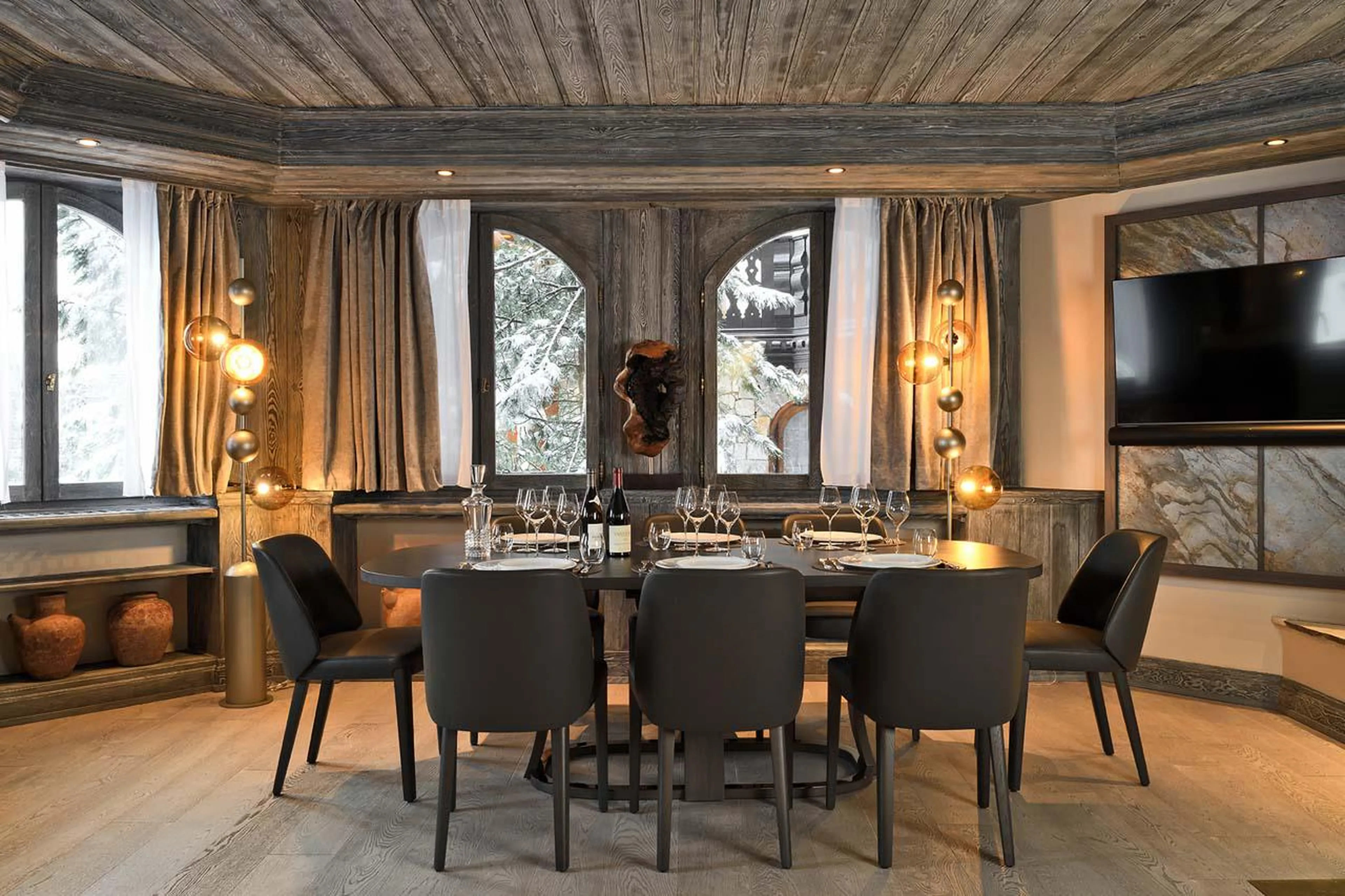 Sleek dining table at Apartment Belvedere in Courchevel 1850