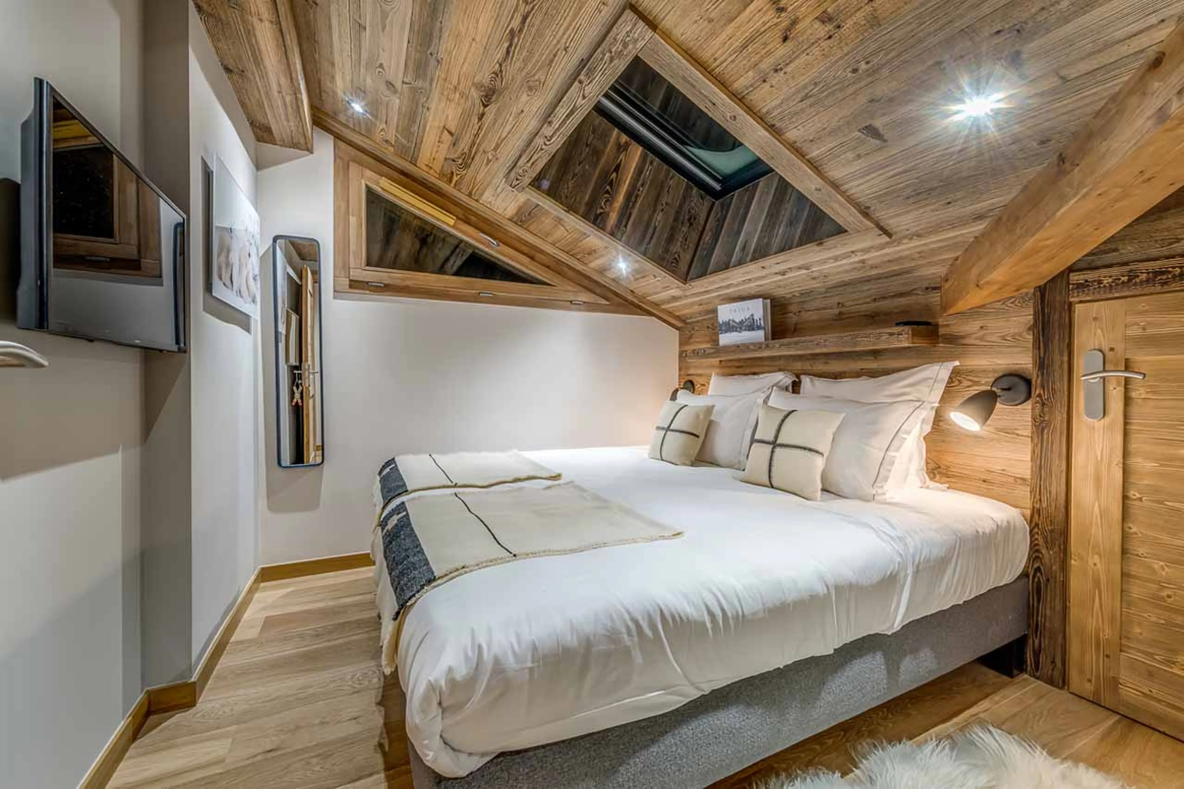 Bedroom three at Apartment Ben Nevis in Les Gets