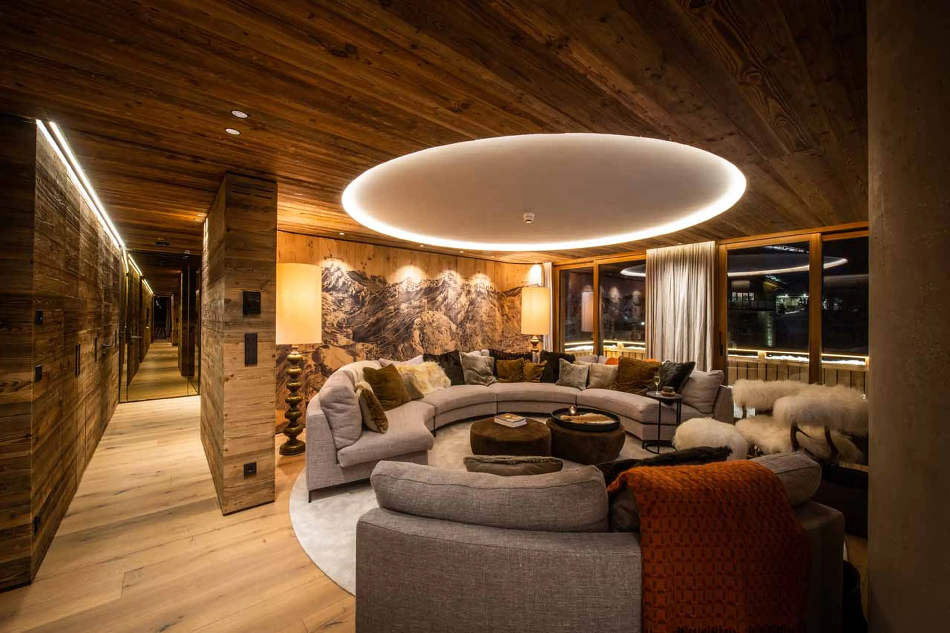 Open plan living area at Apartment Big Tom in St Anton