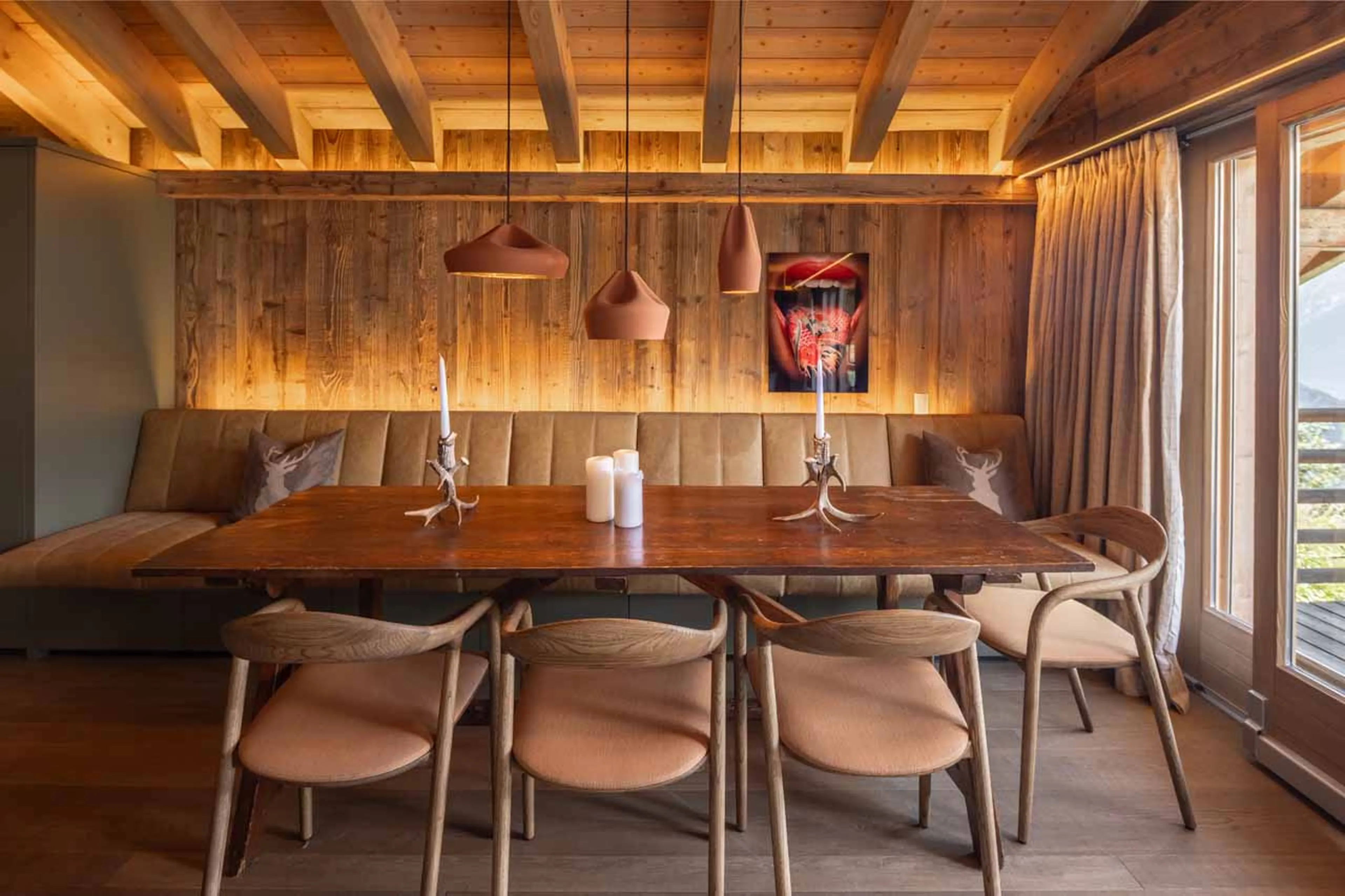 Dining table at Apartment Bisous Bisous in Val d'Isere