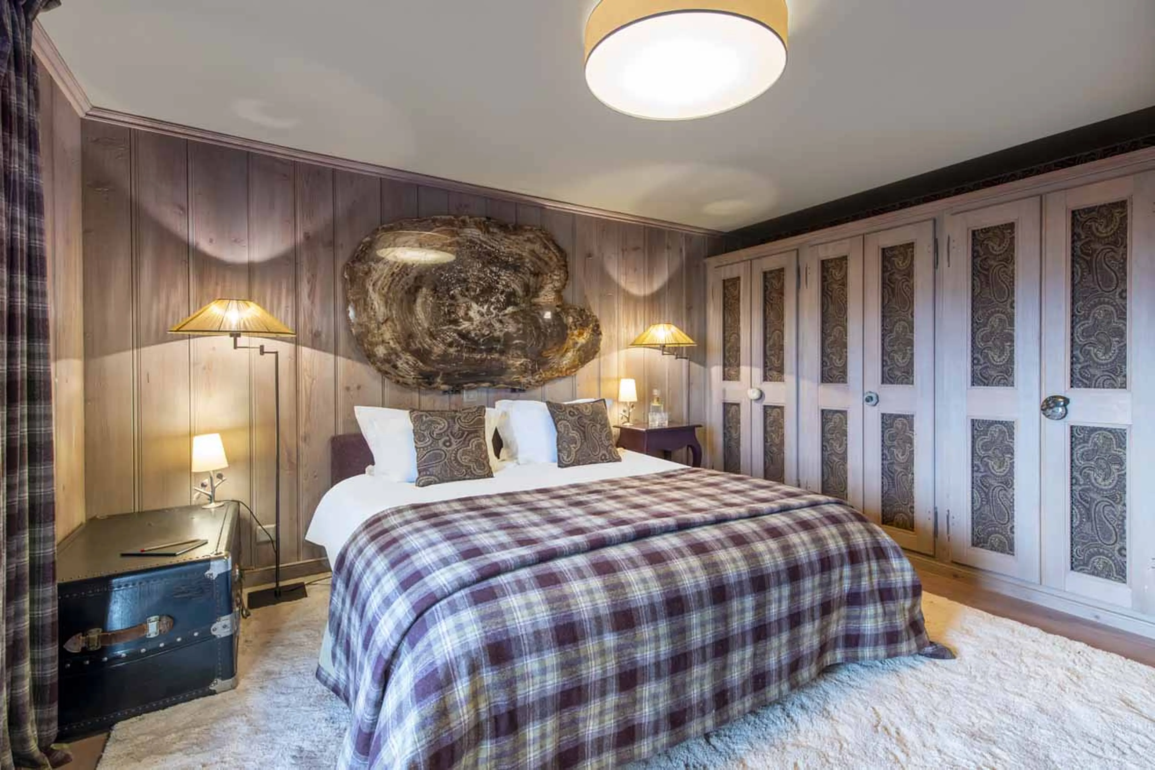 Plenty of storage in bedroom four at Apartment Breithorn in Verbier