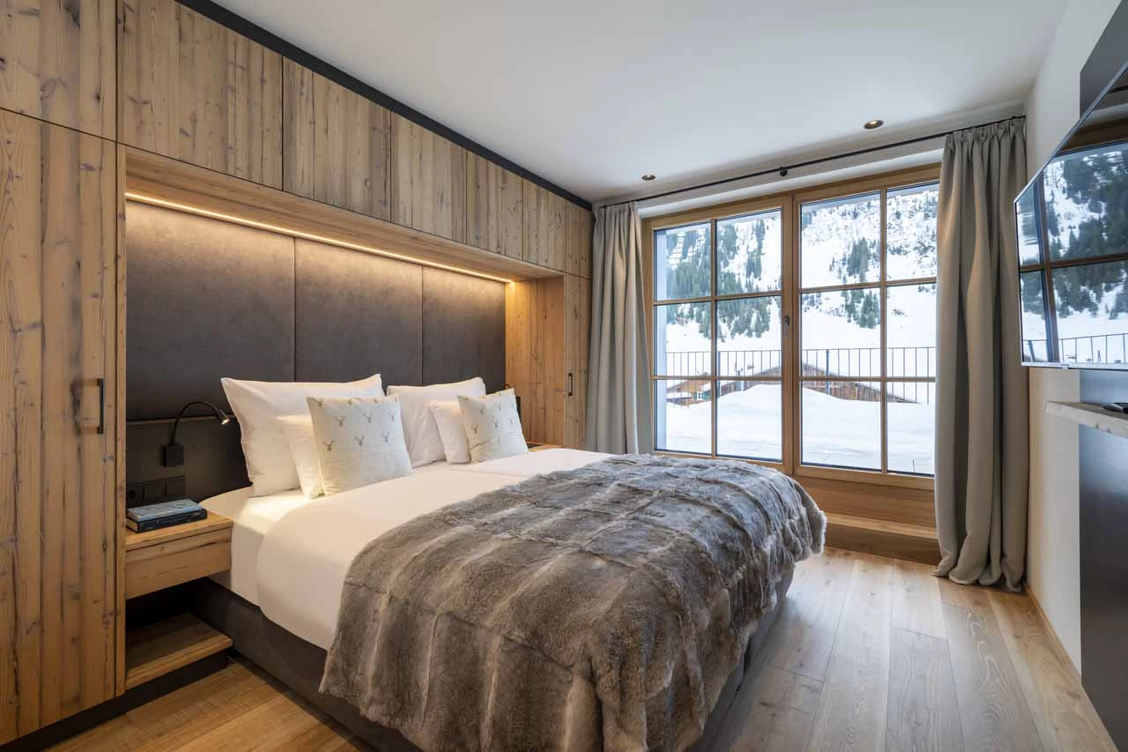 Bedroom two at Apartment Brunnenhof 1 in Lech