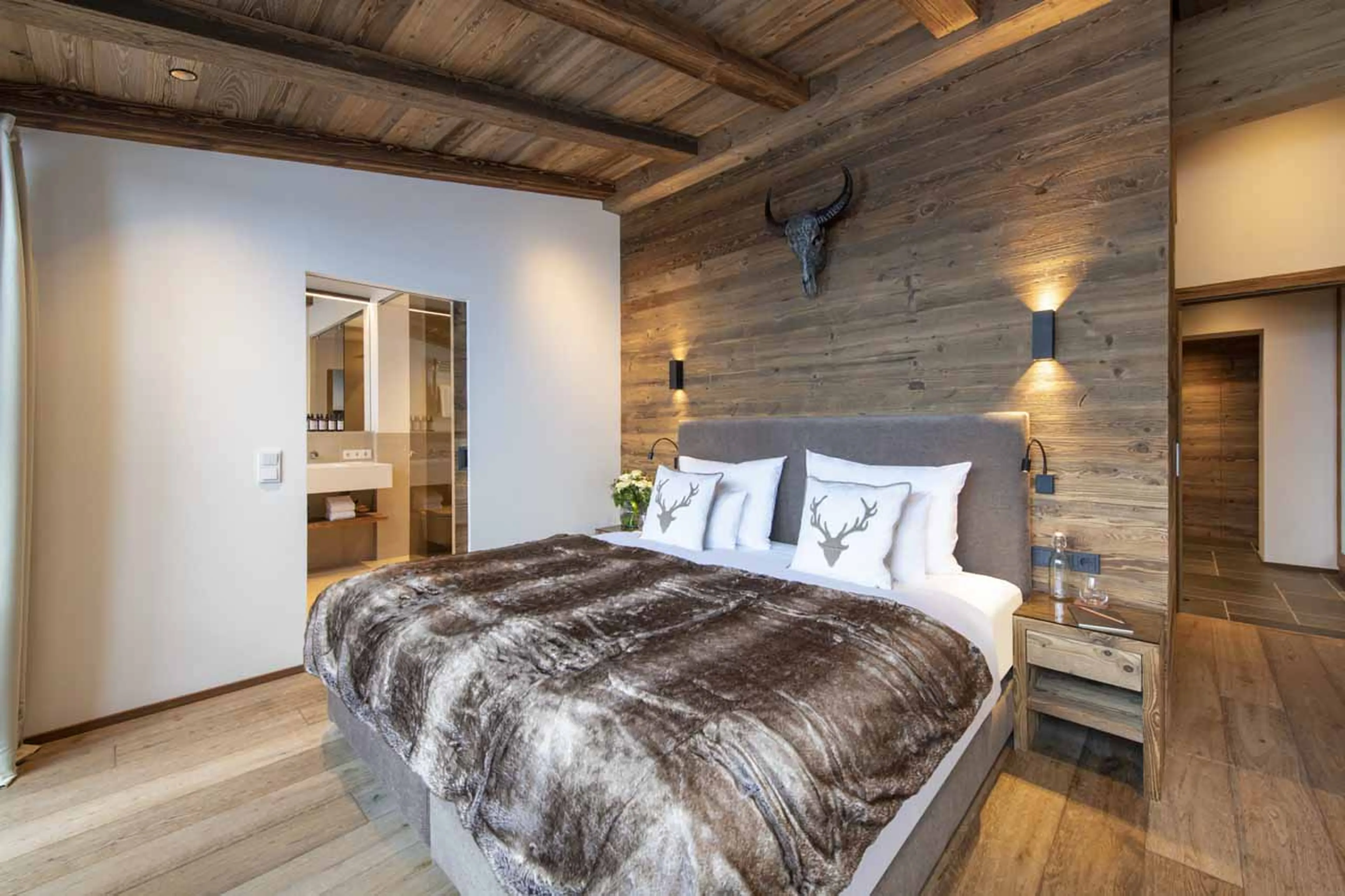 Bedroom one at Apartment Brunnenhof 11 in Lech