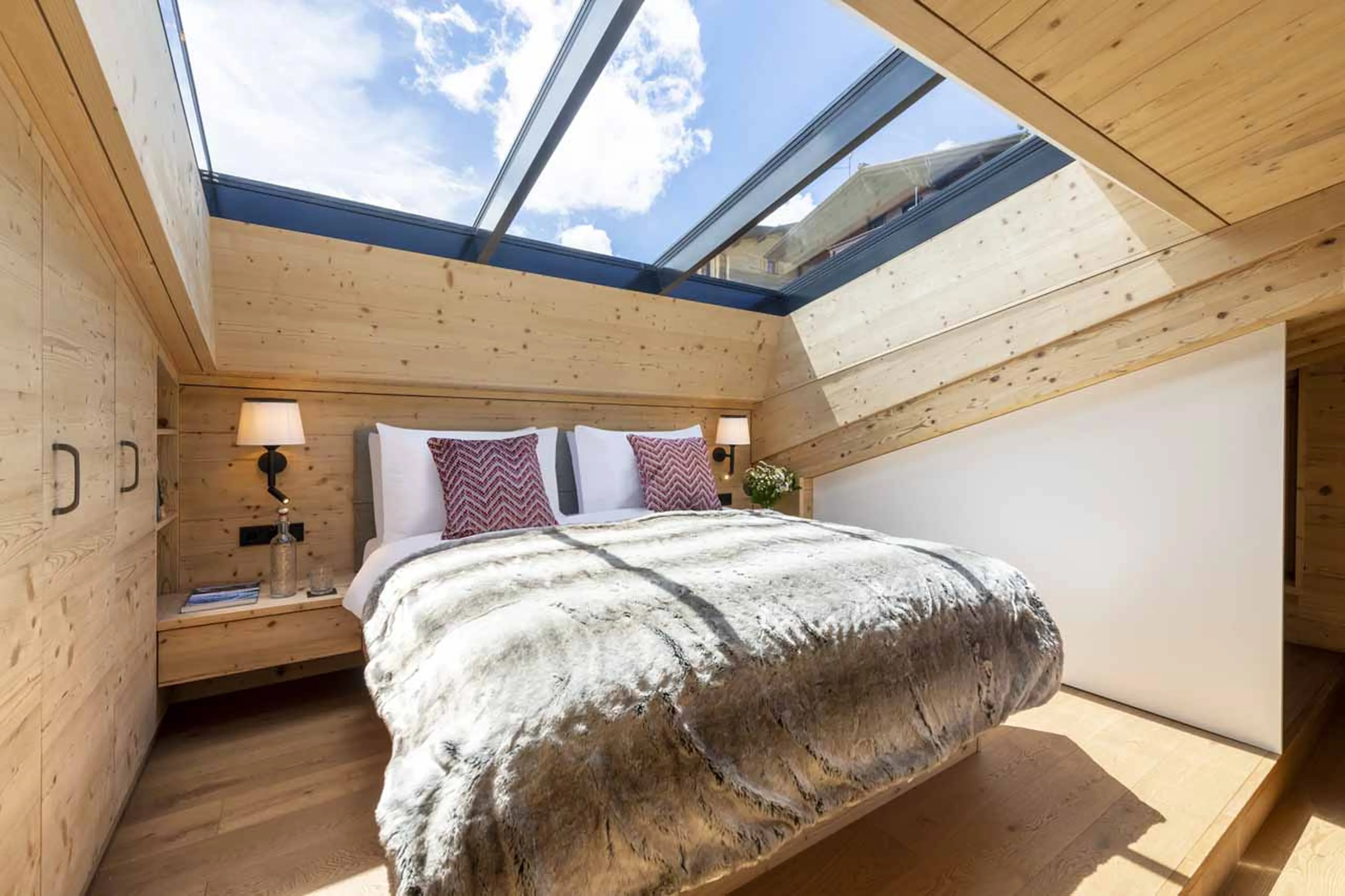 Skylight in bedroom one at Brunnenhof Penthouse in Lech