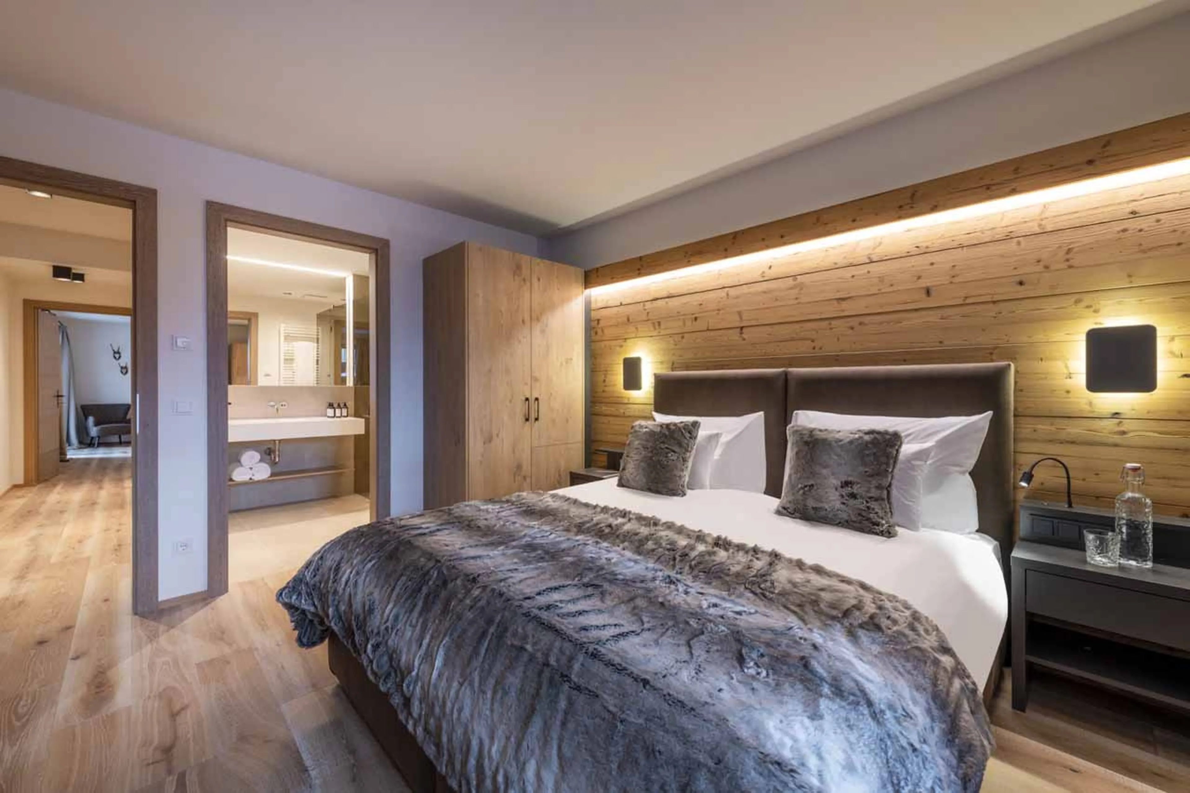 Entrance to shower room at Apartment Brunnenhof 3 in Lech