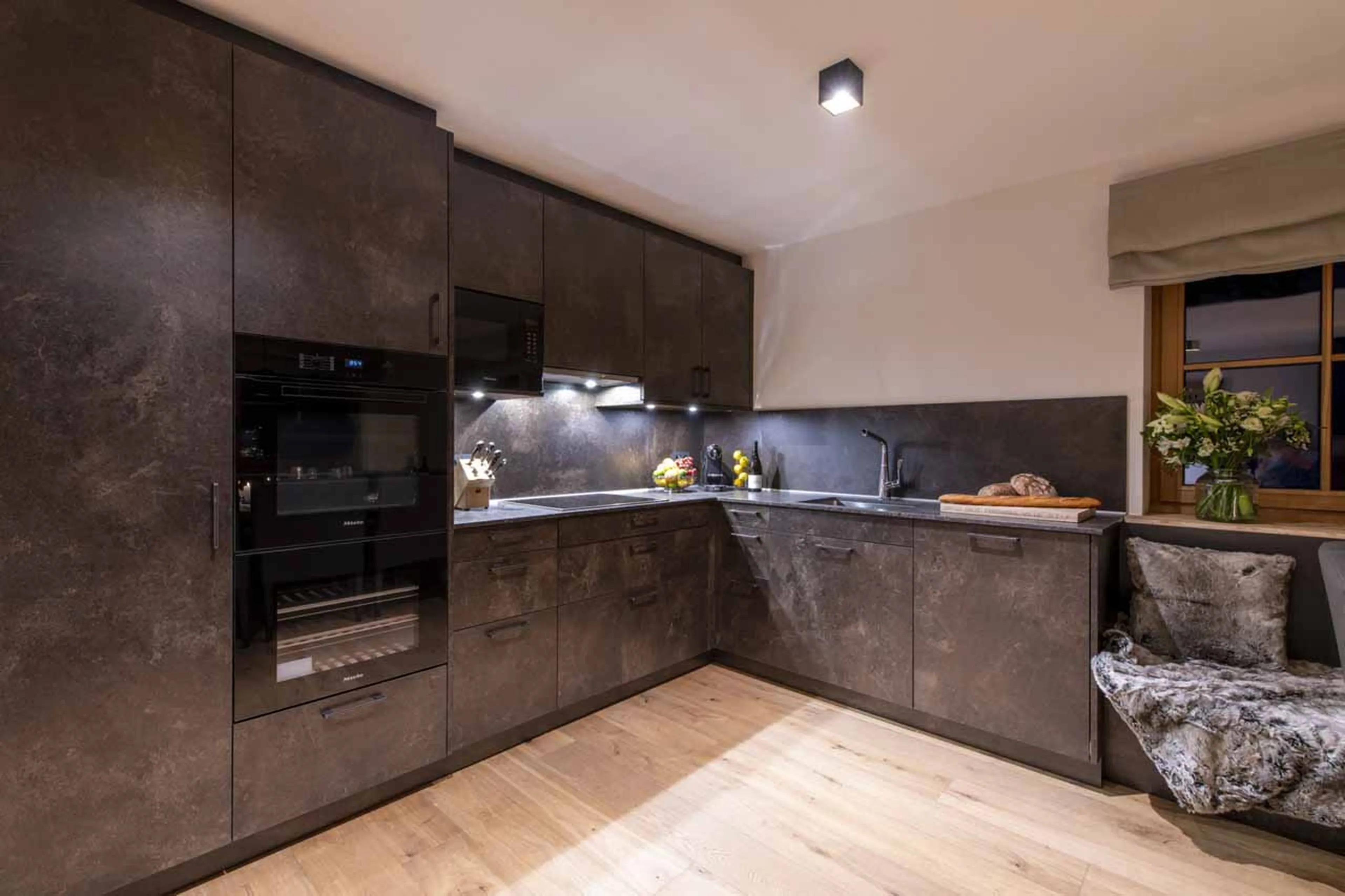 Kitchen at Apartment Brunnenhof in Lech