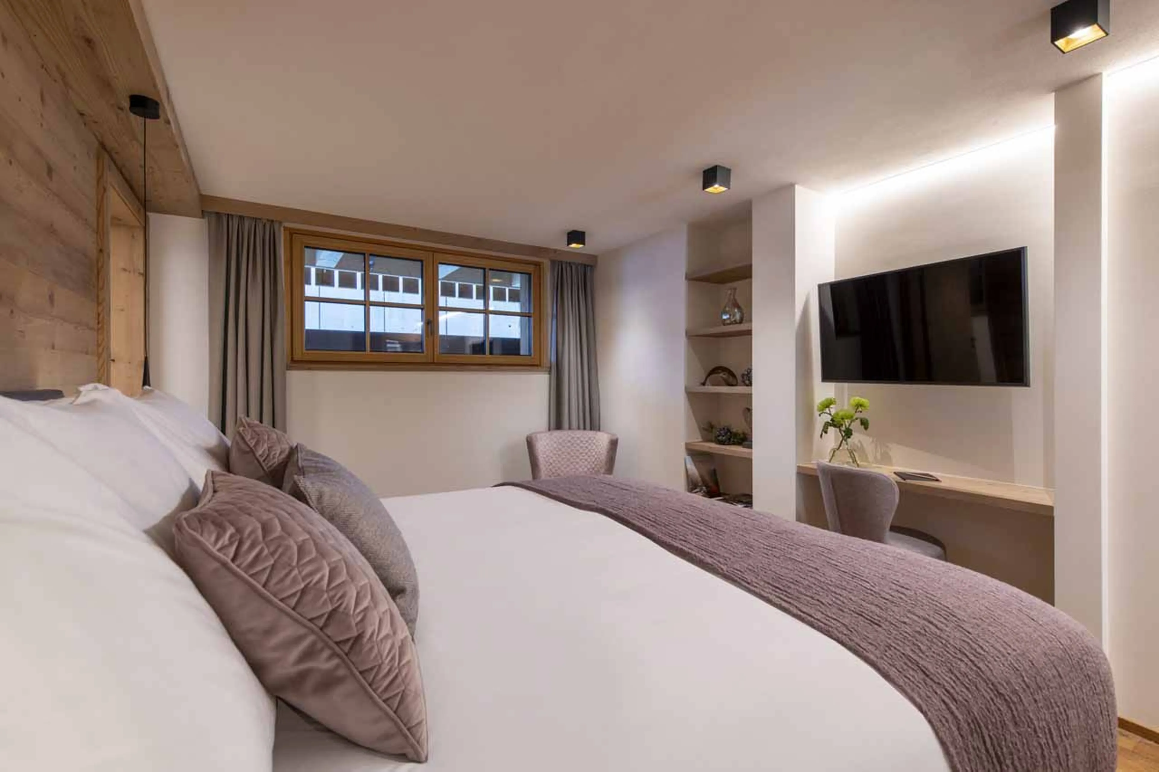 Bedroom two at Apartment Brunnenhof 5 in Lech