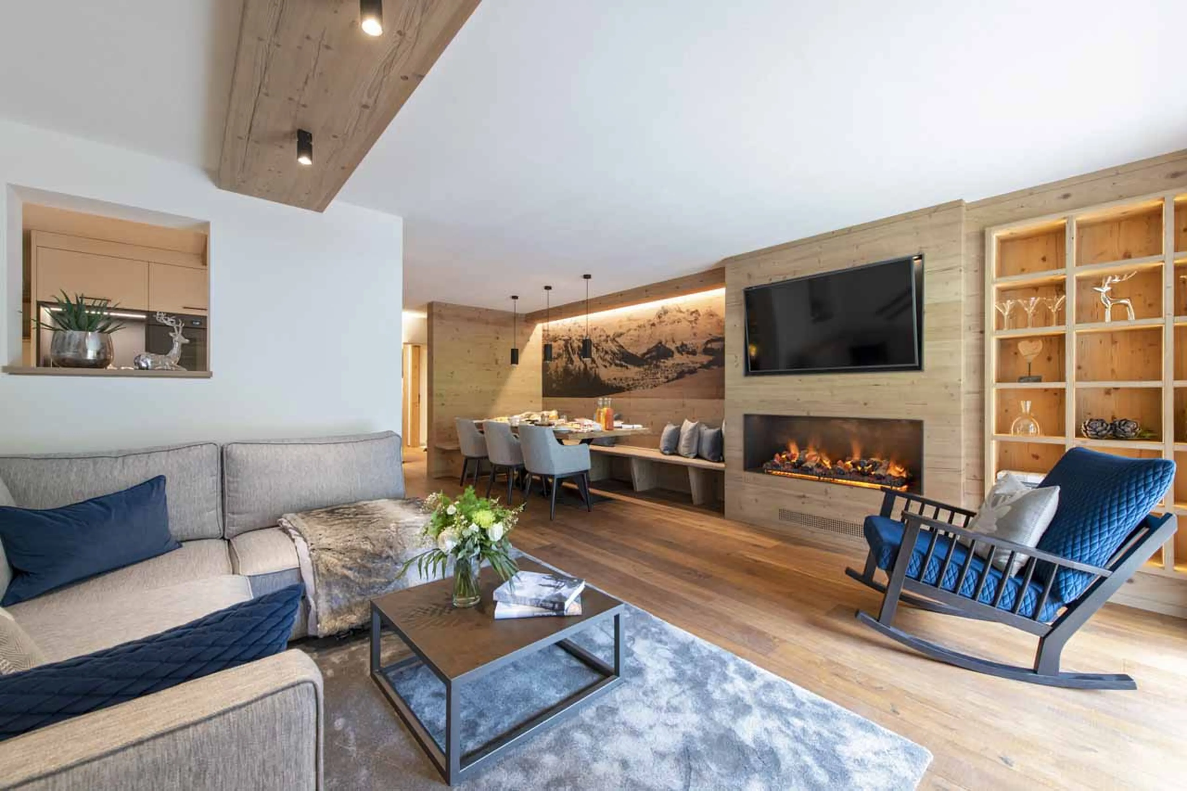 Open plan living area at Apartment Brunnenhof 5 in Lech