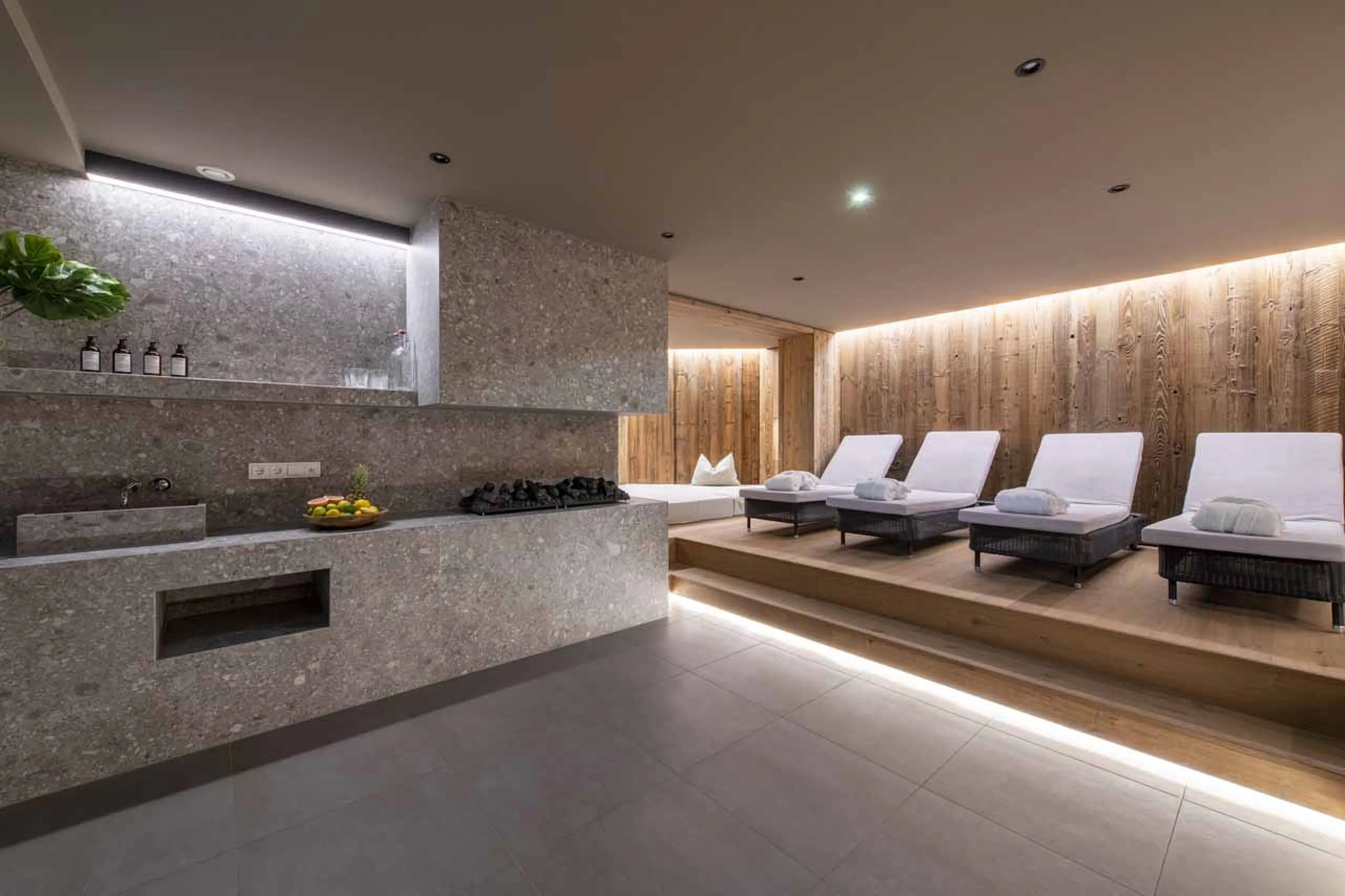 Shared spa area at Apartment Brunnenhof in Lech