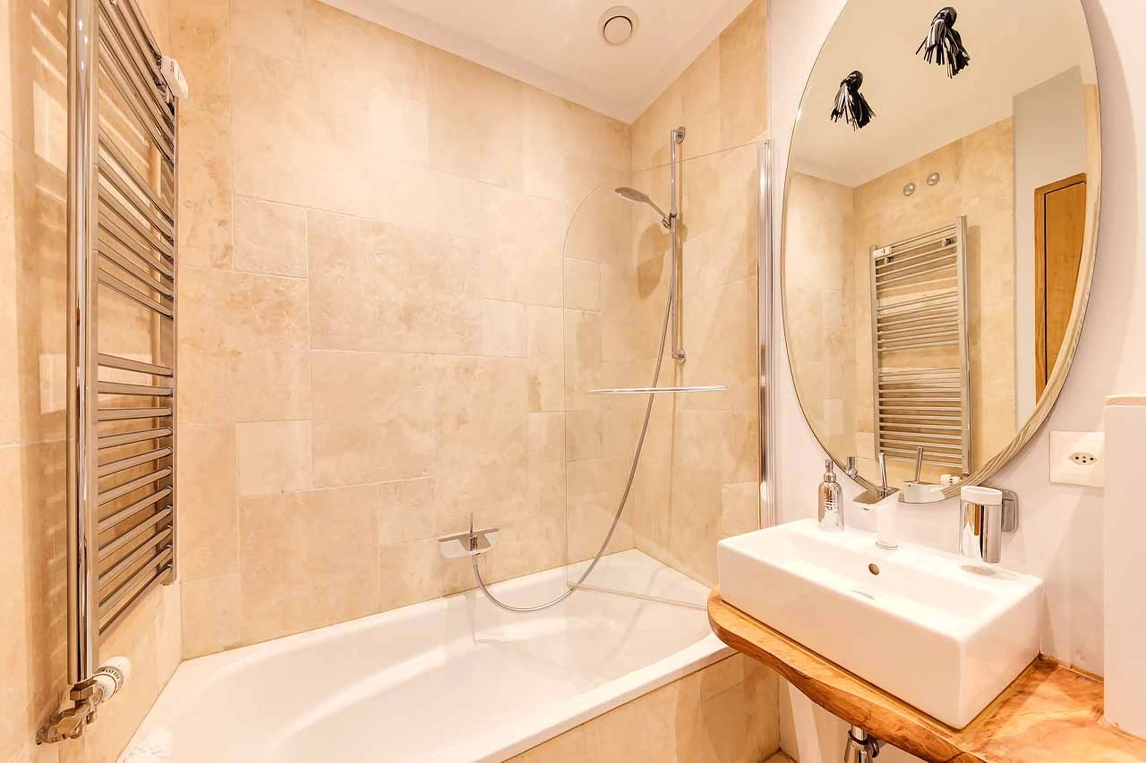 Bathroom one at Apartment Centrale in Verbier