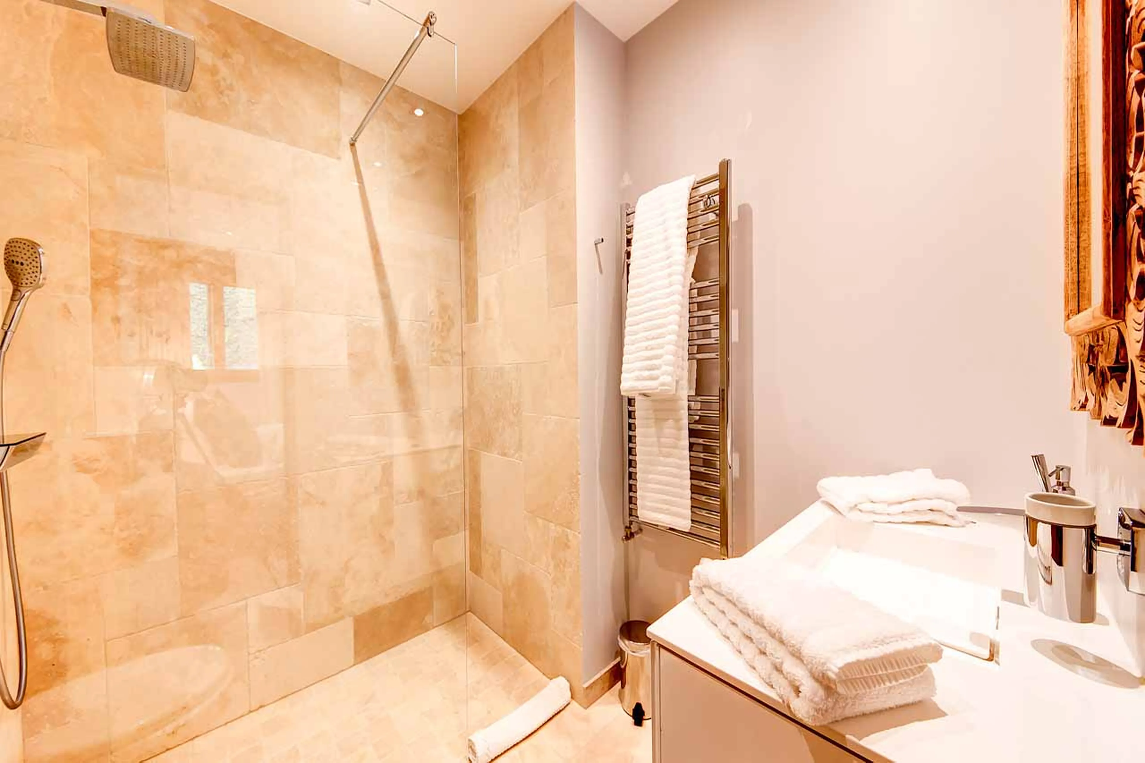 Bathroom at Apartment Centrale in Verbier