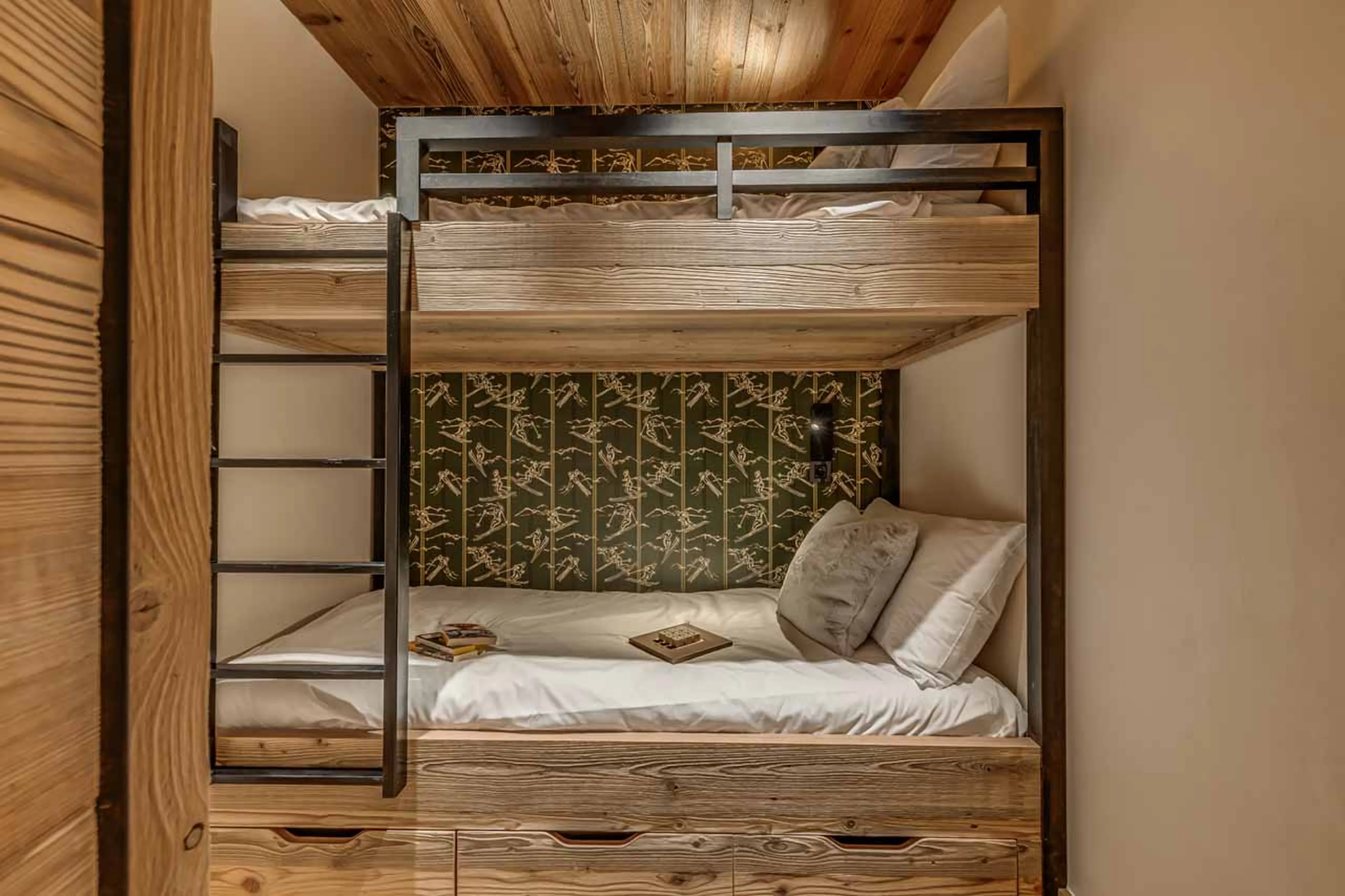 Bedroom 1 bunkbeds at Apartment Champlain in Meribel