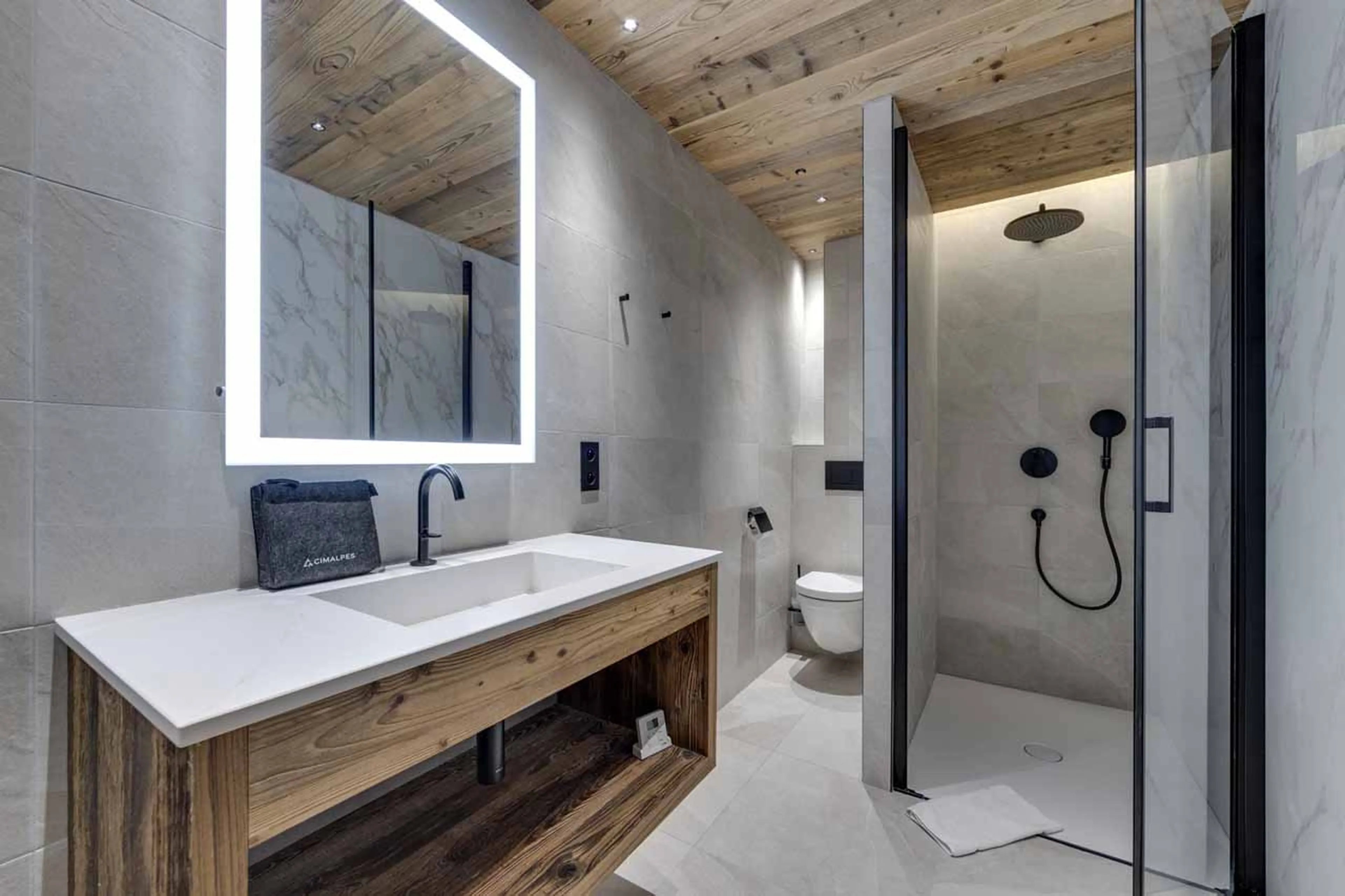 Bedroom 3 en-suite at Apartment Chardon 102 in Val d'Isere